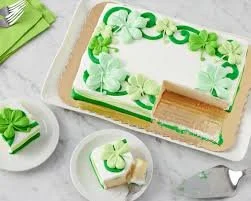 Shamrock Border Cake Inspo.jpeg