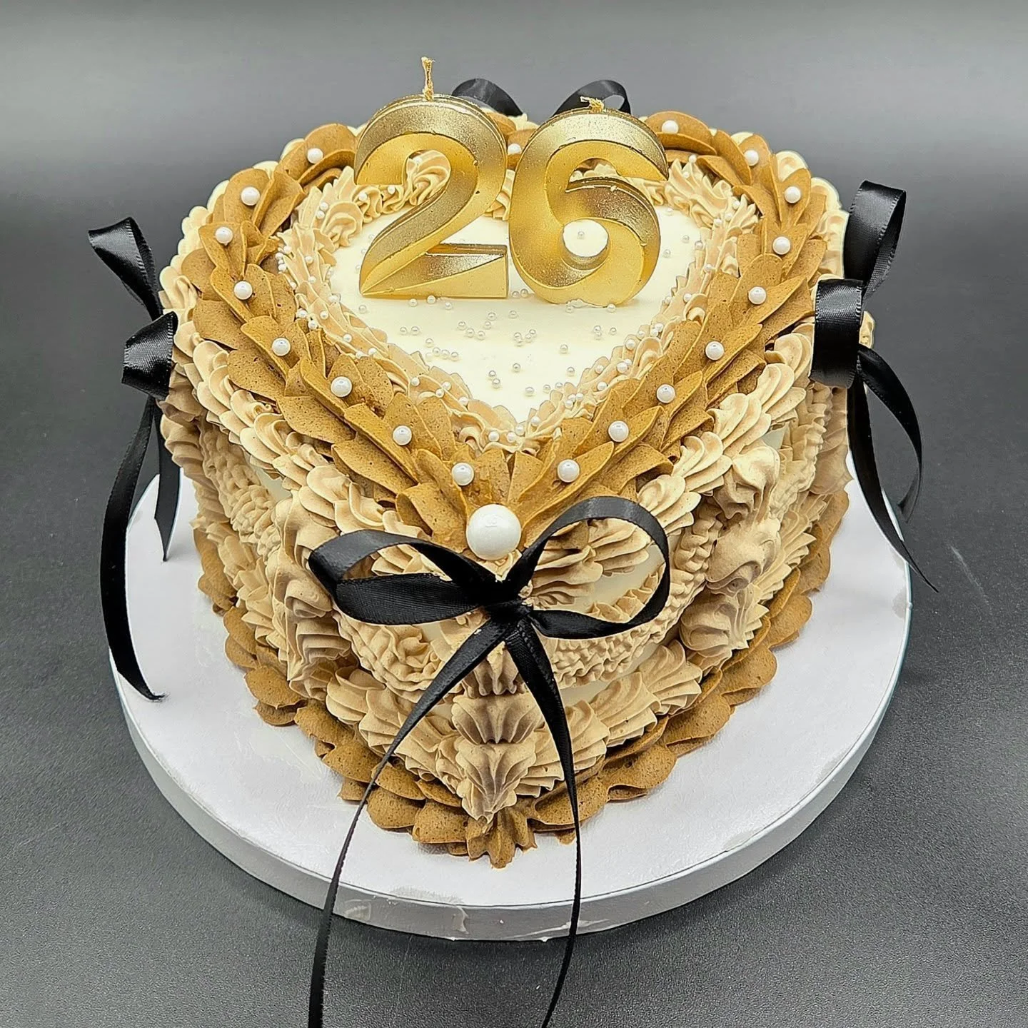 Tan Monochrome Lambeth Style Birthday Cake.jpg