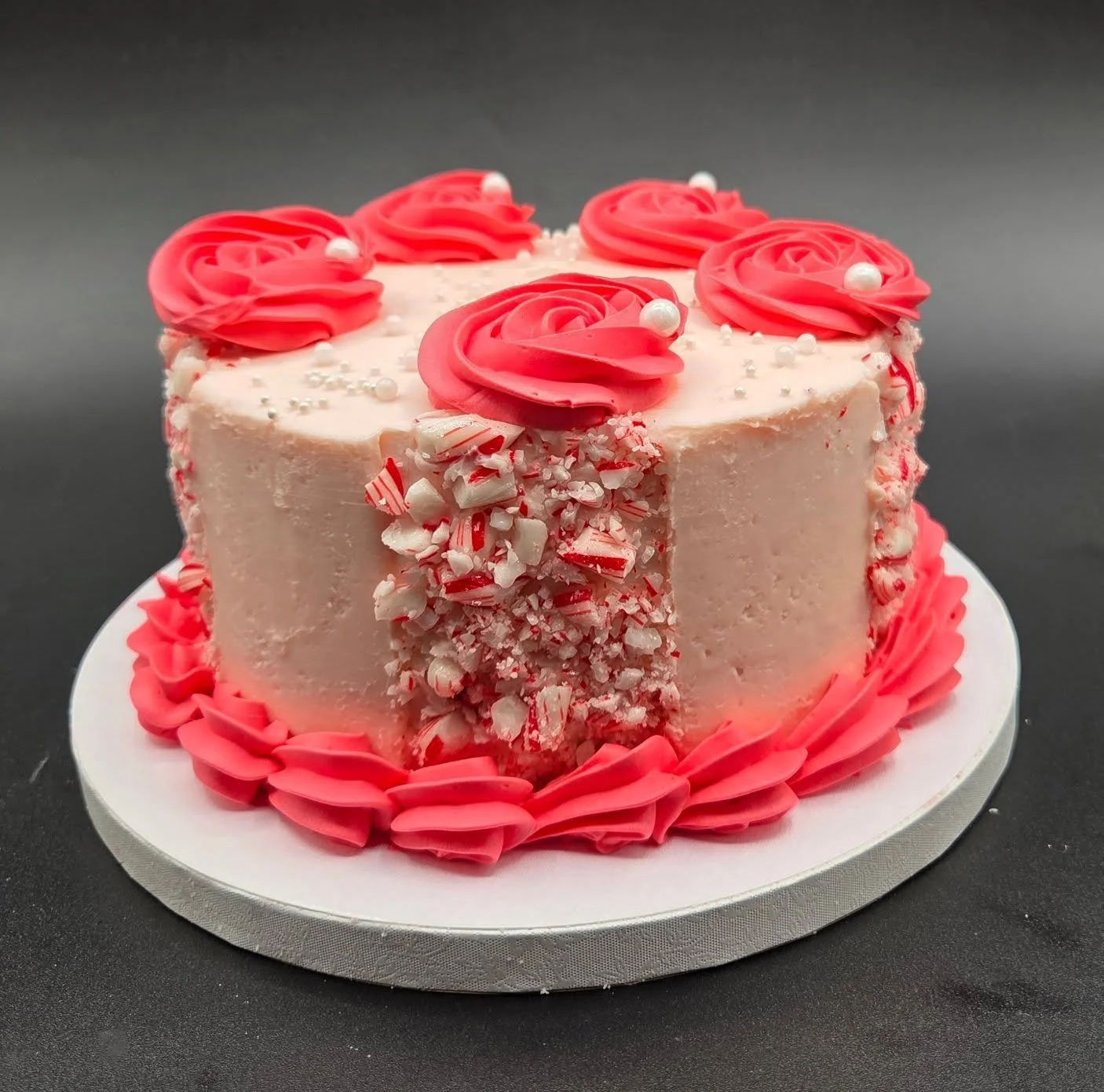 Peppermint Cake with Rosettes.jpg