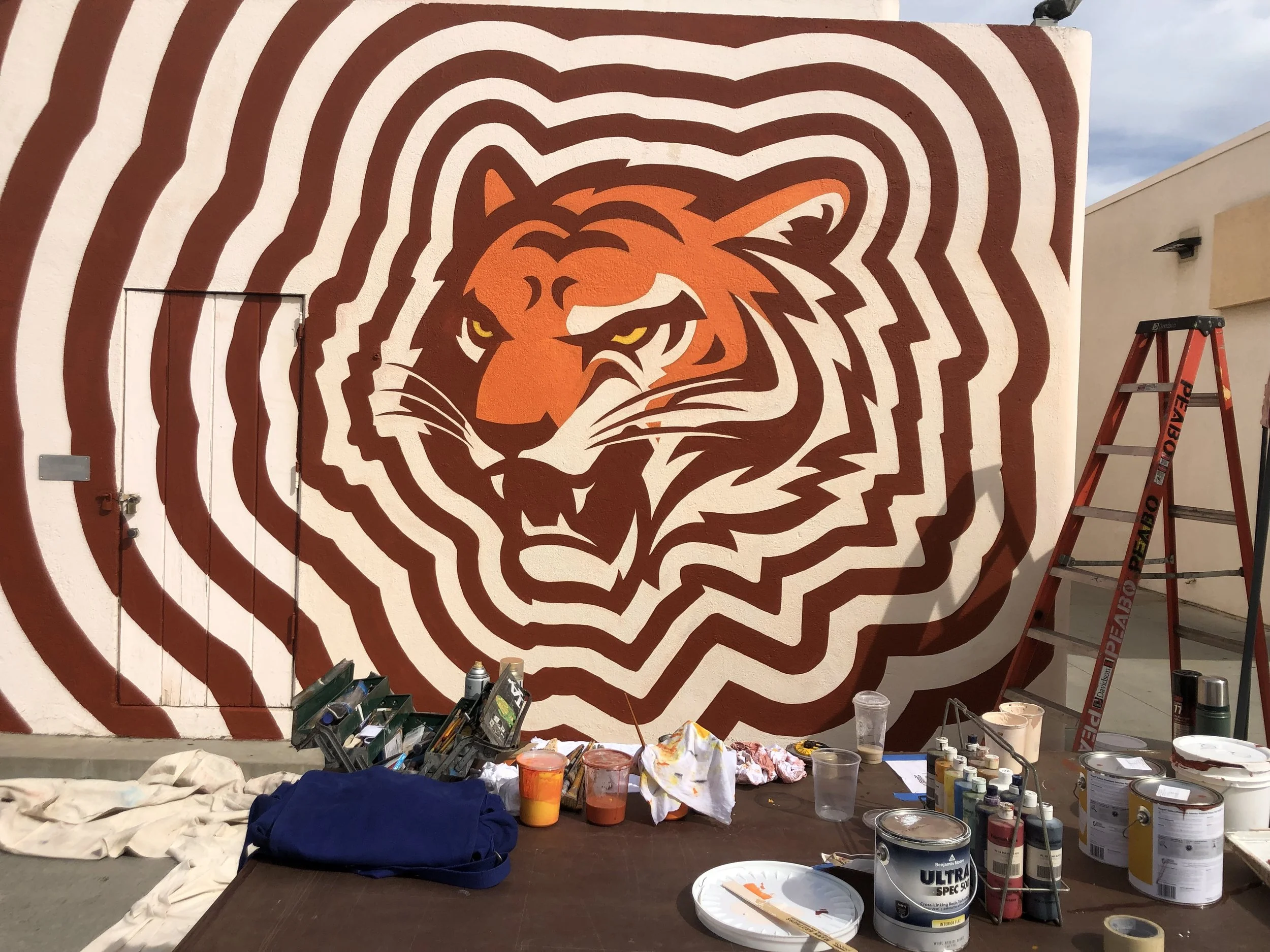 MURALS
