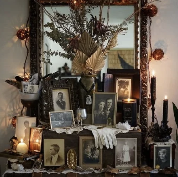 WHEEL OF THE YEAR: Samhain