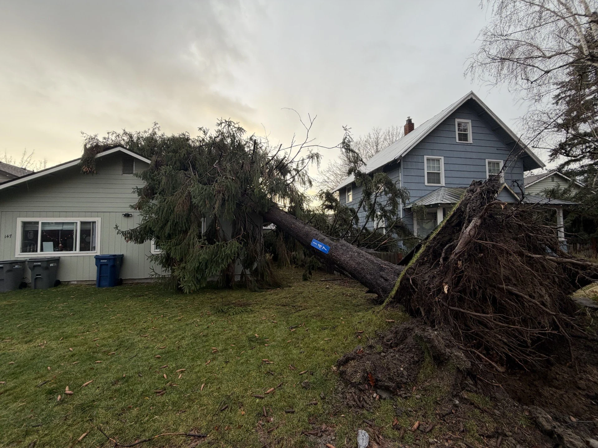 El valle superior se recupera tras unas inundaciones y cortes de electricidad sin precedentes