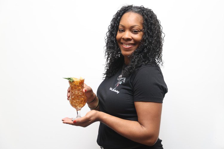 Melyssa Robinson of Mixing with Mel Mobile Bartending