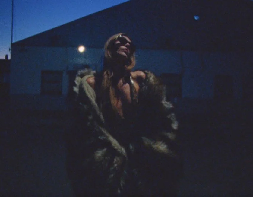 Qendresa - Whatever You Like | Stylist