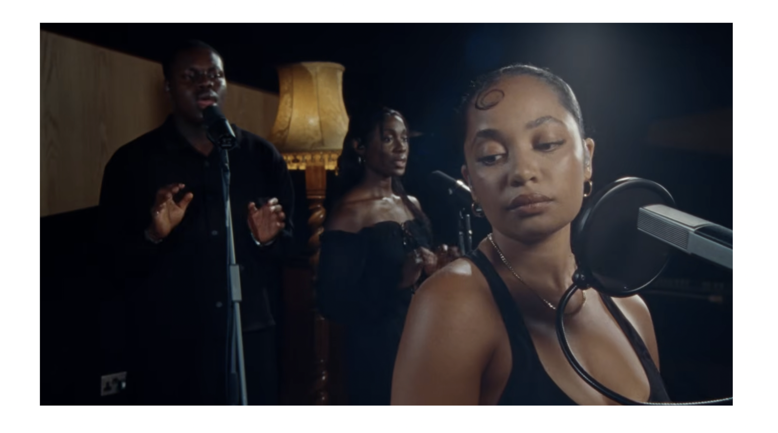 Olympia Vitalis 'Baby Blues' Live Recording | Stylist