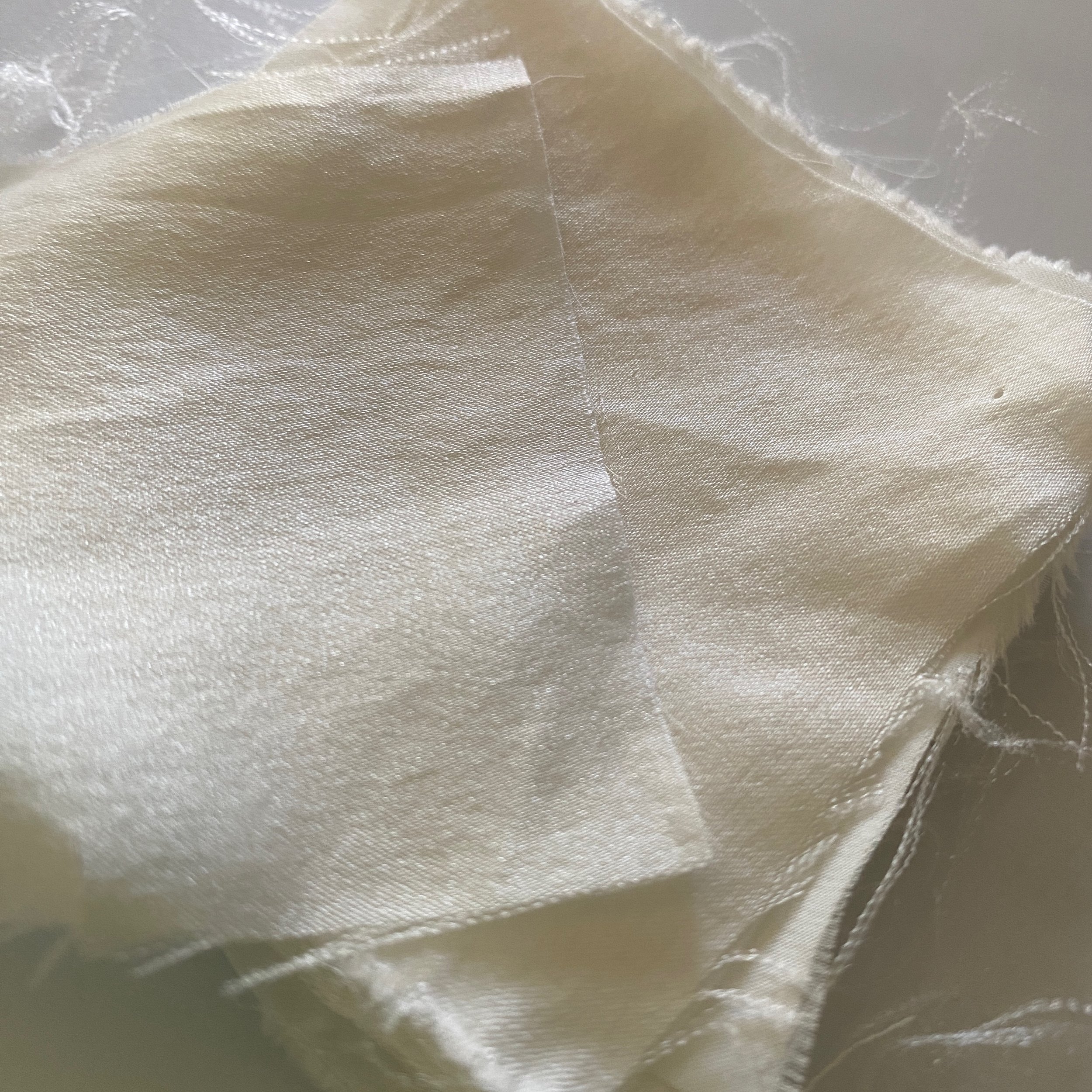 silk_tin_closeup.jpeg