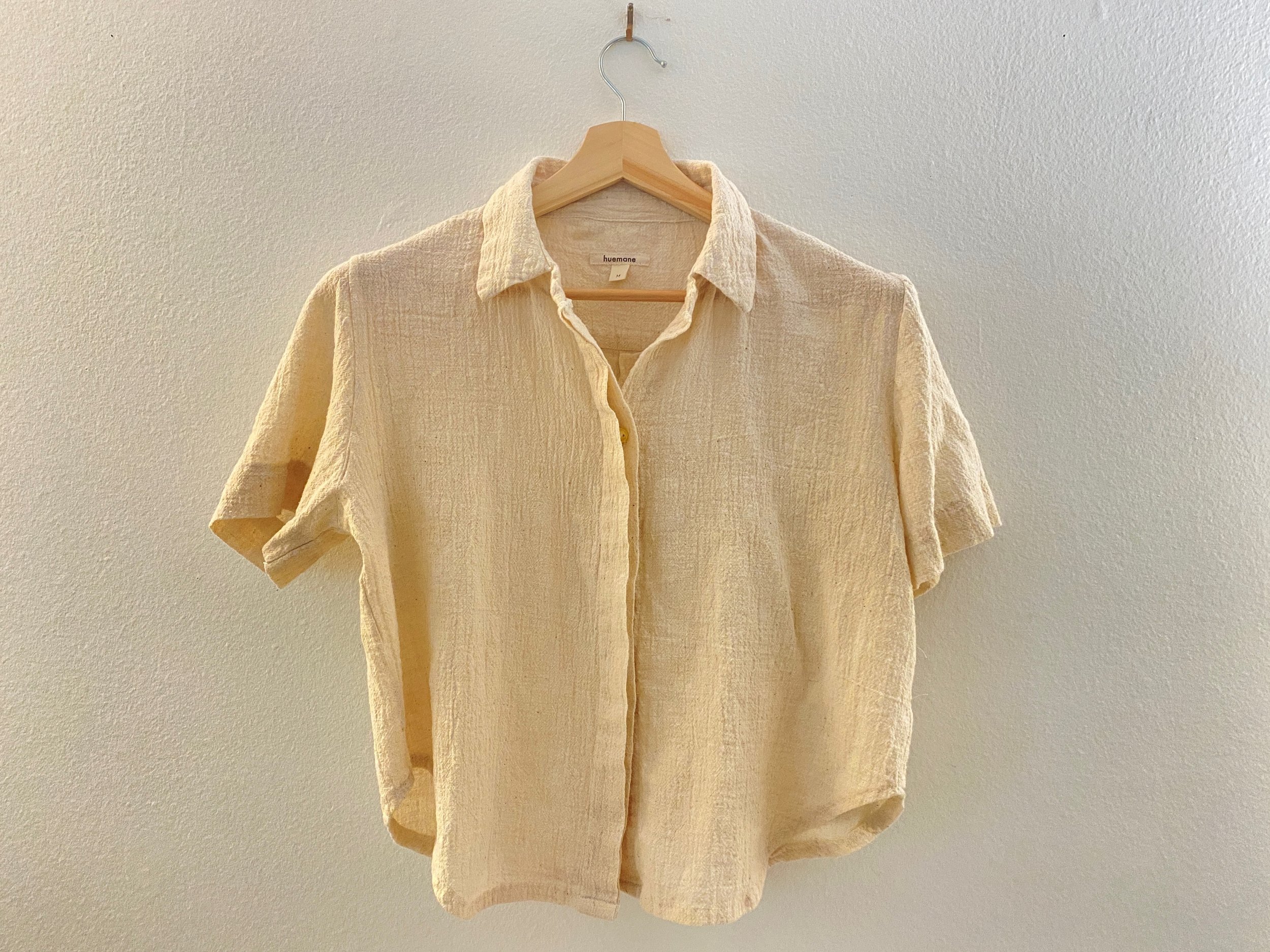 collared_hiddenbutton_CREAM_front.jpeg