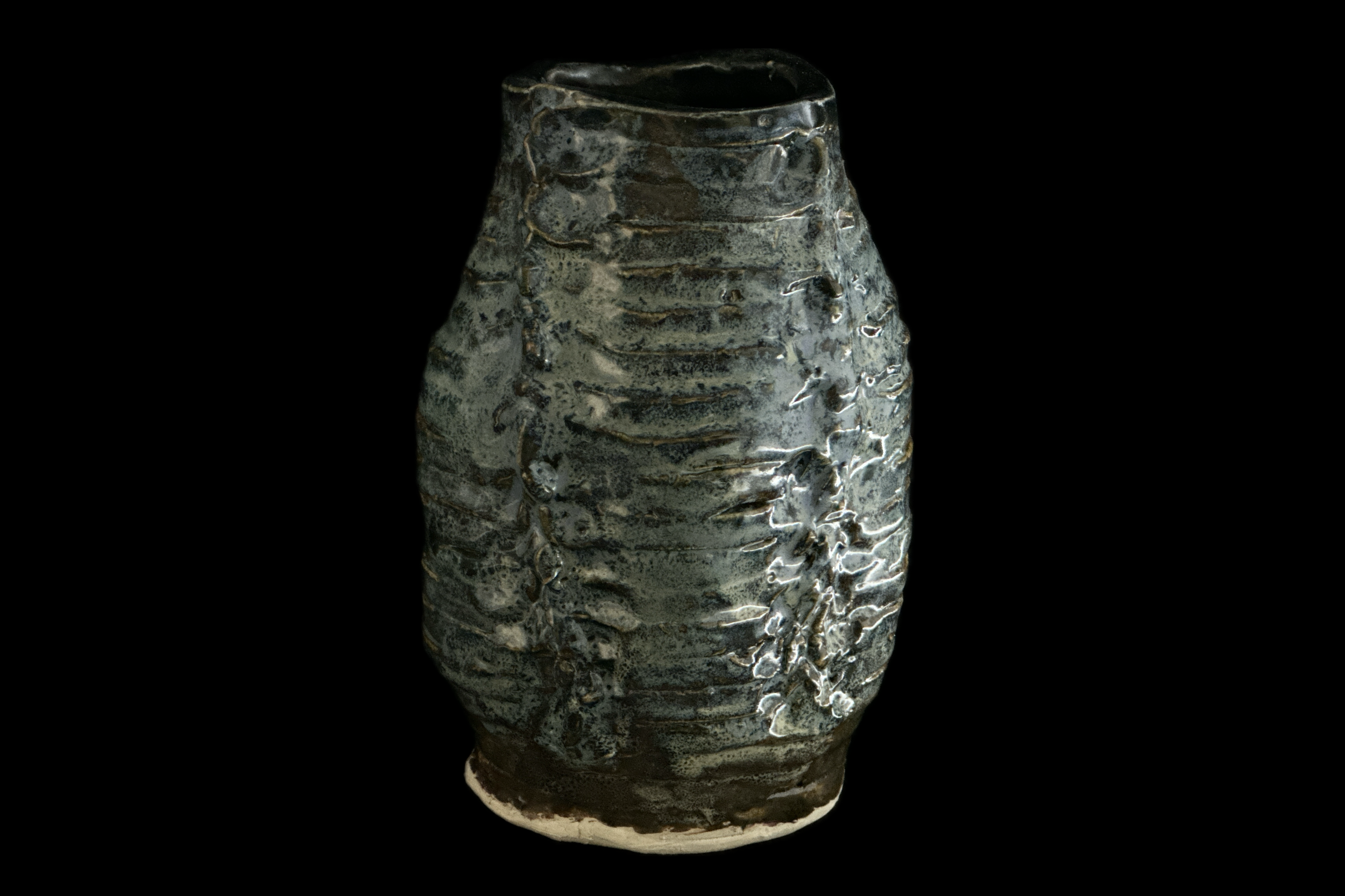 Midnight Ripples Vase - 3 - 2500x1666.png