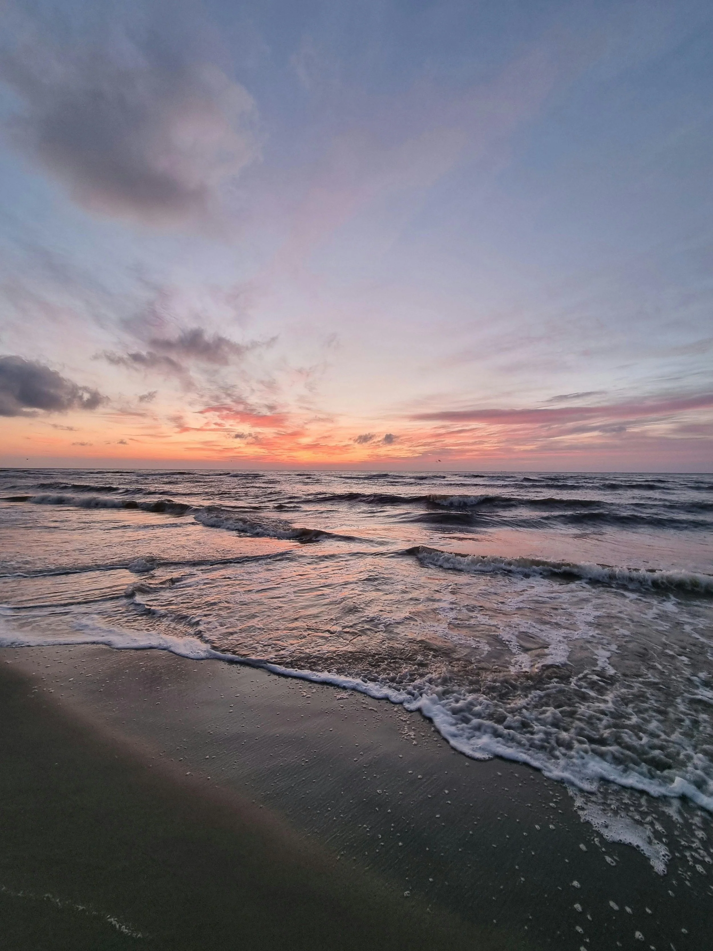 Read Your Way to Deeper Connection: Spiritual Books That Transform Relationships