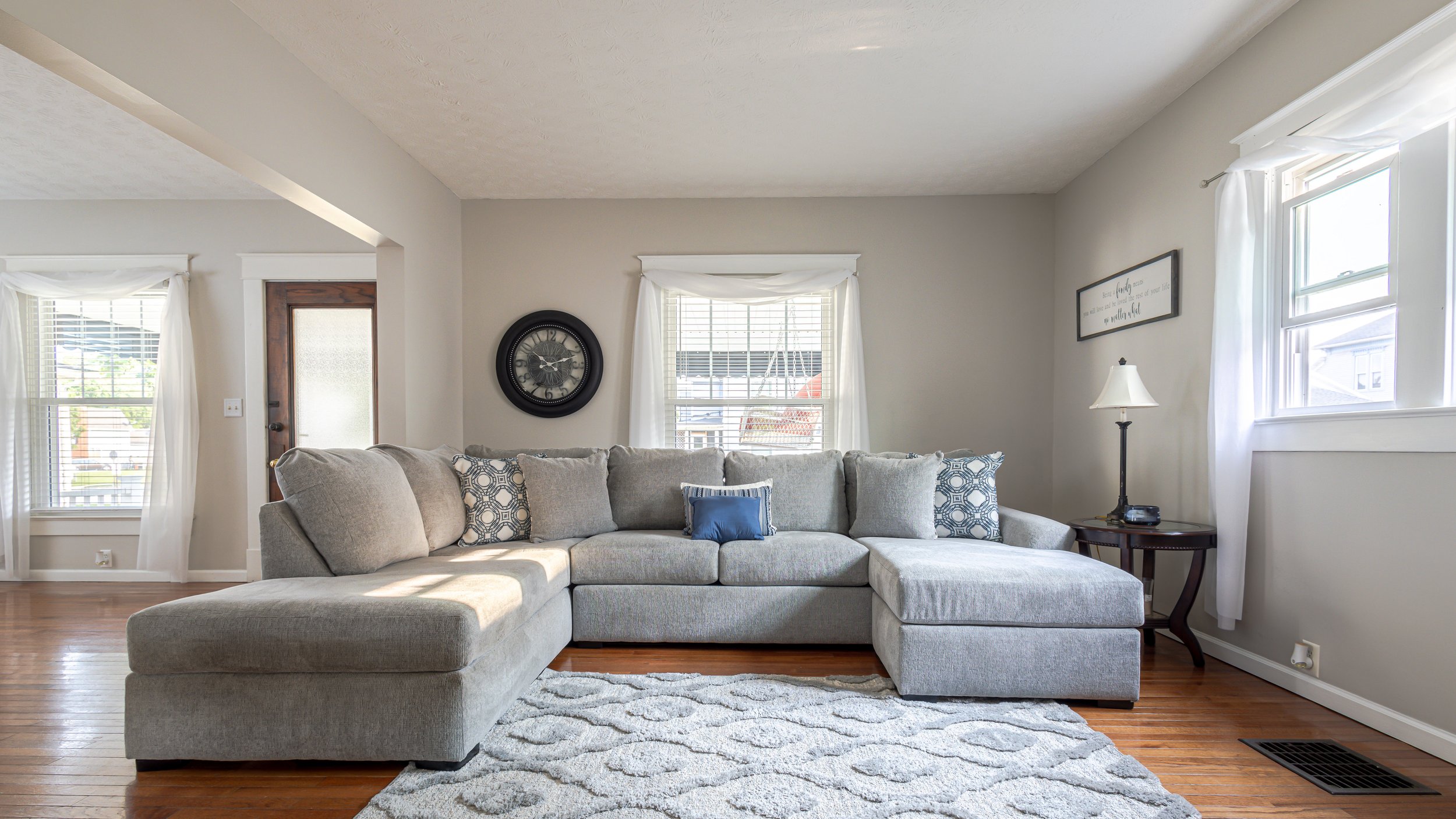 Essential Visuals Media Portfolio-17.jpg