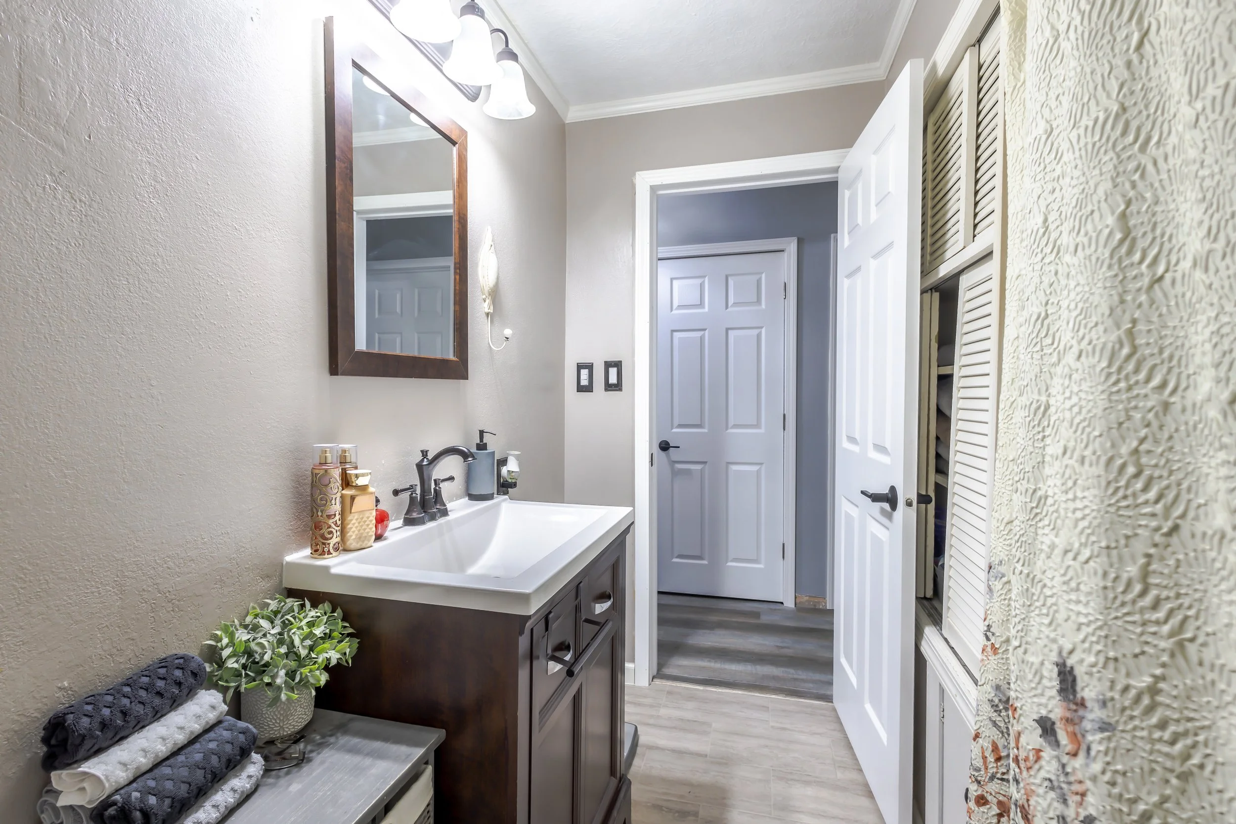 Essential Visuals Media Portfolio-25.jpg