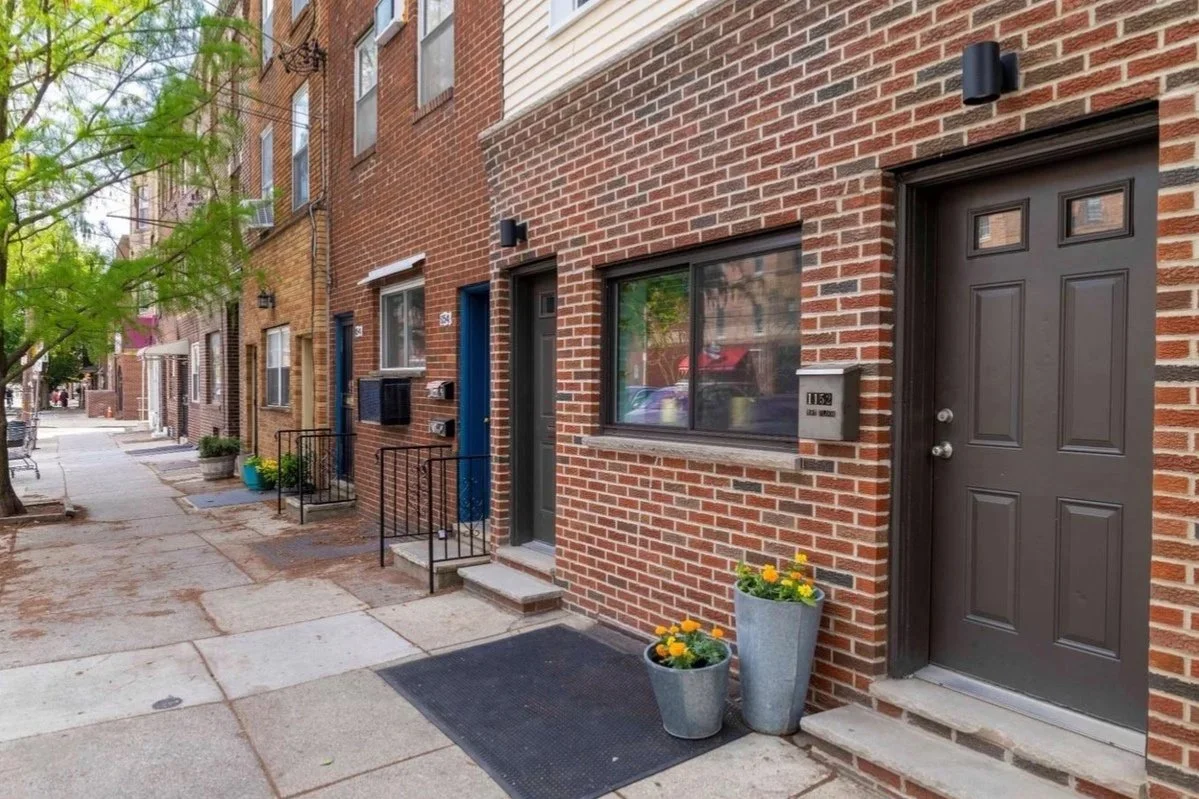 1152 S 11th St