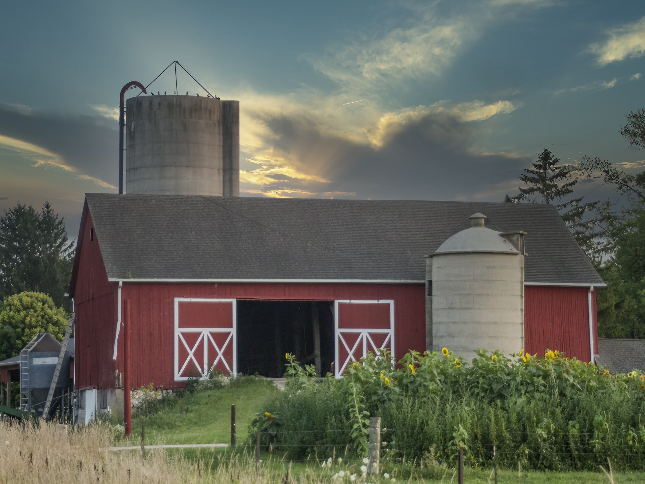 Goldendale Barn 1.jpg