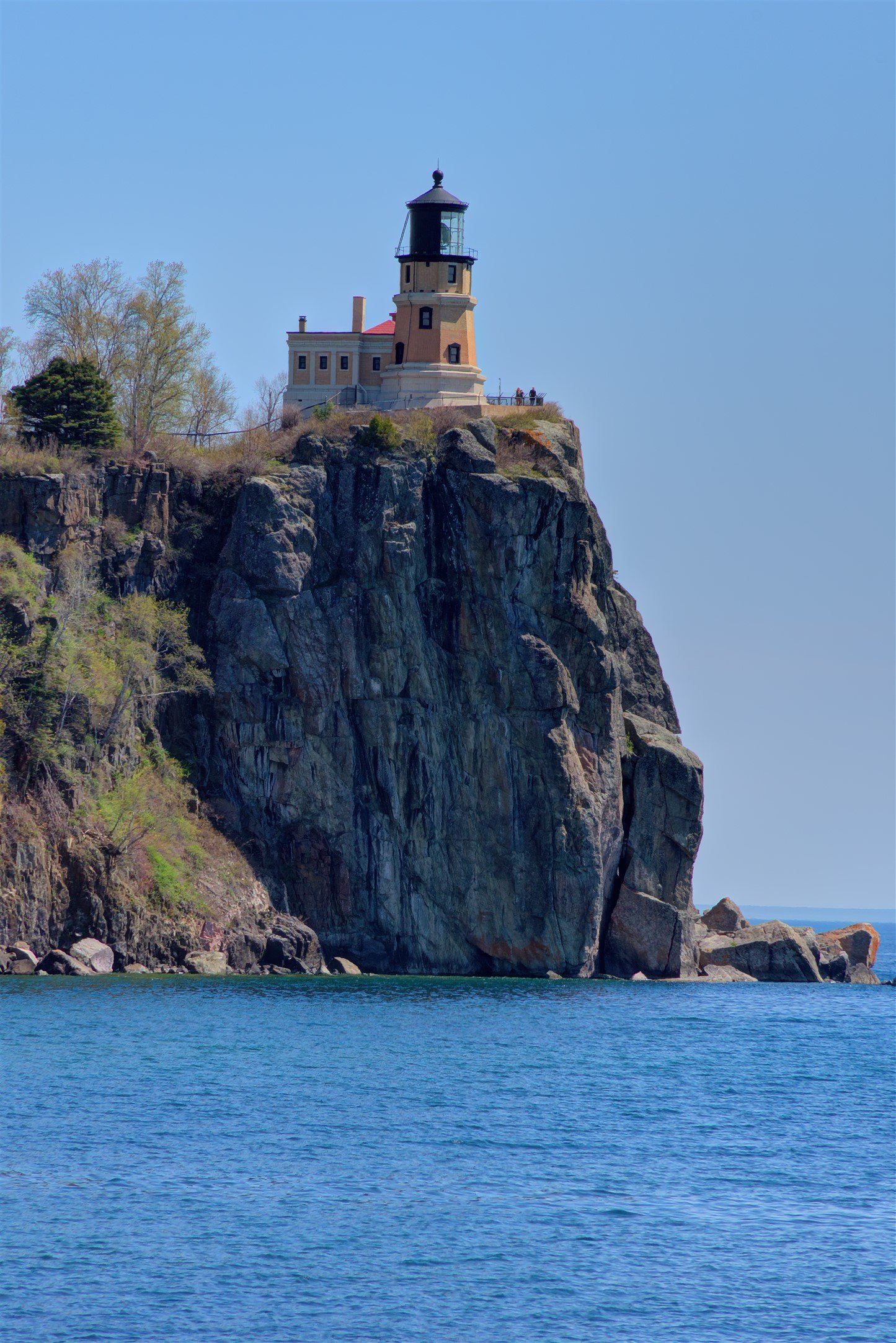 Split rock Lighthouse.jpg