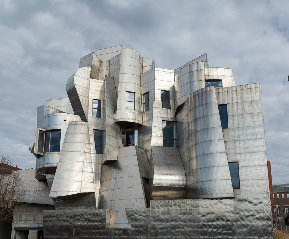Gehry West View 187C.jpg