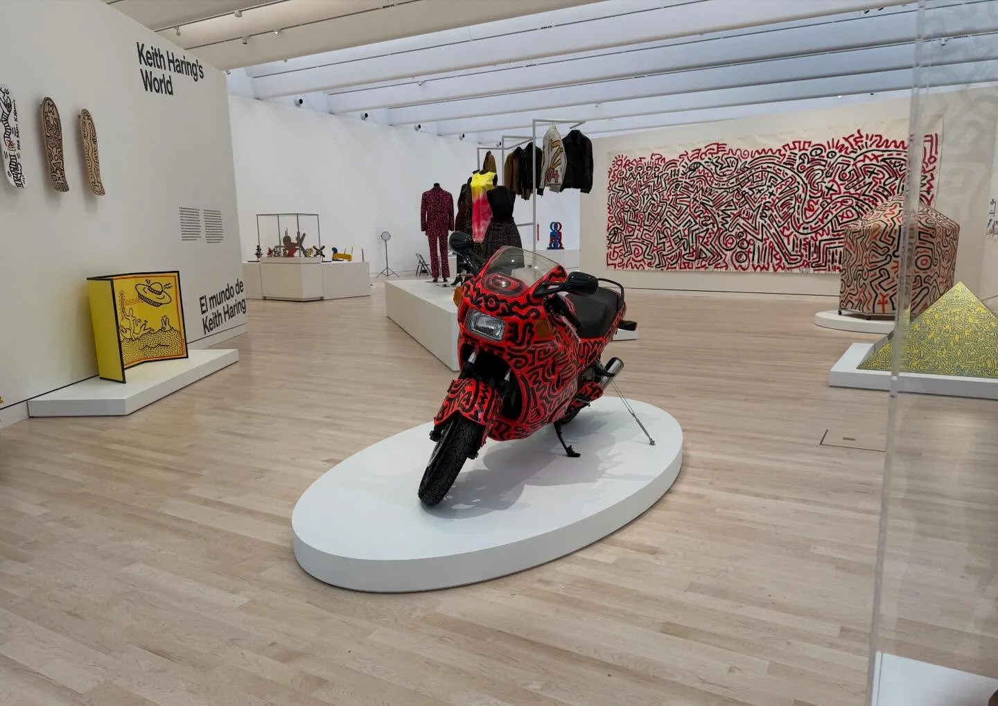 The Frederick R. Weisman Art Foundation is pleased to loan Untitled (Motorcycle), 1987 to Keith Haring in 3D at the @crystalbridgesmuseum 

As the first exhibition dedicated to Keith Haring&rsquo;s three-dimensional works, Haring in 3D invites visito