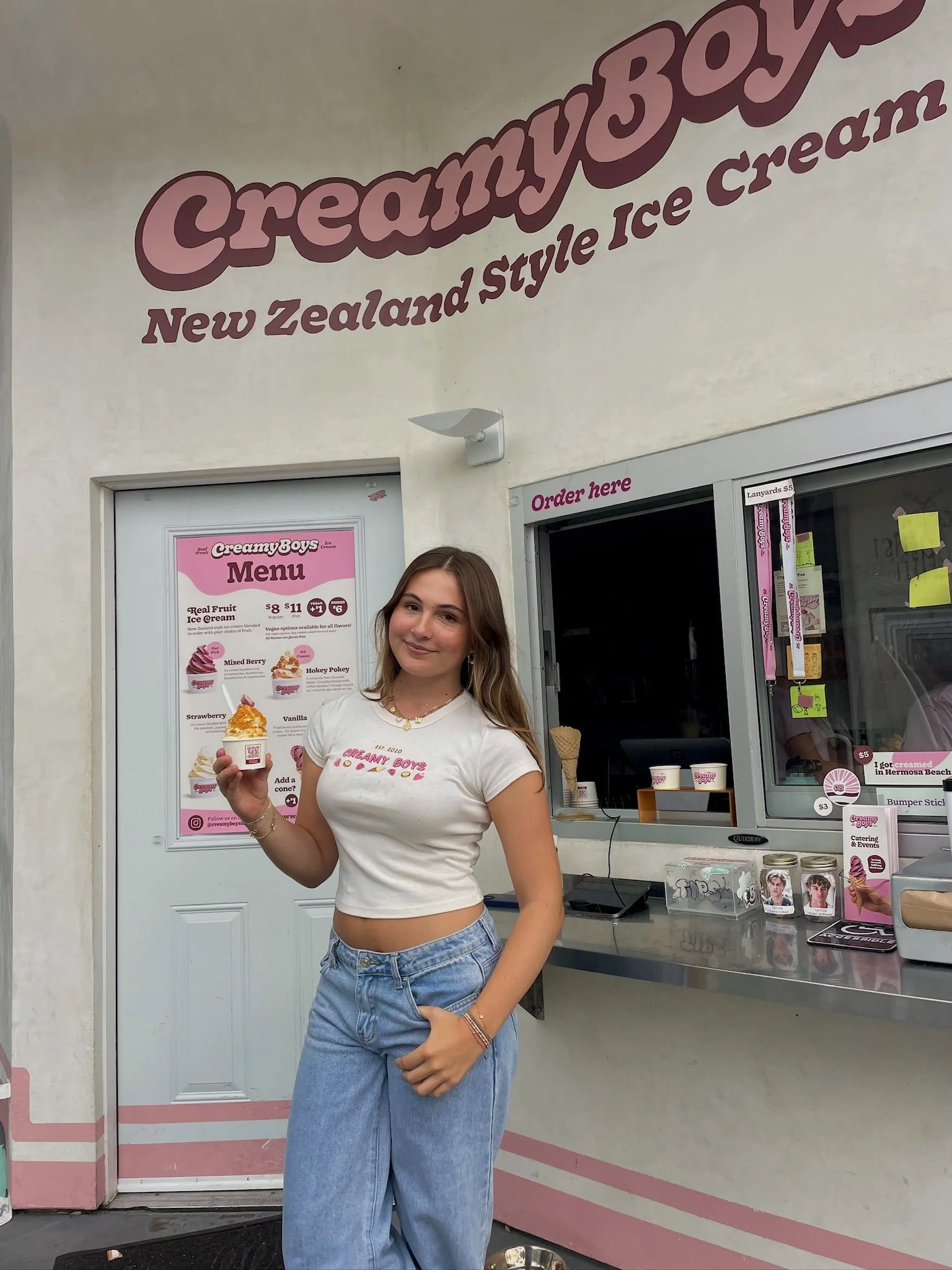 Baby tee creamy boys 01.jpeg
