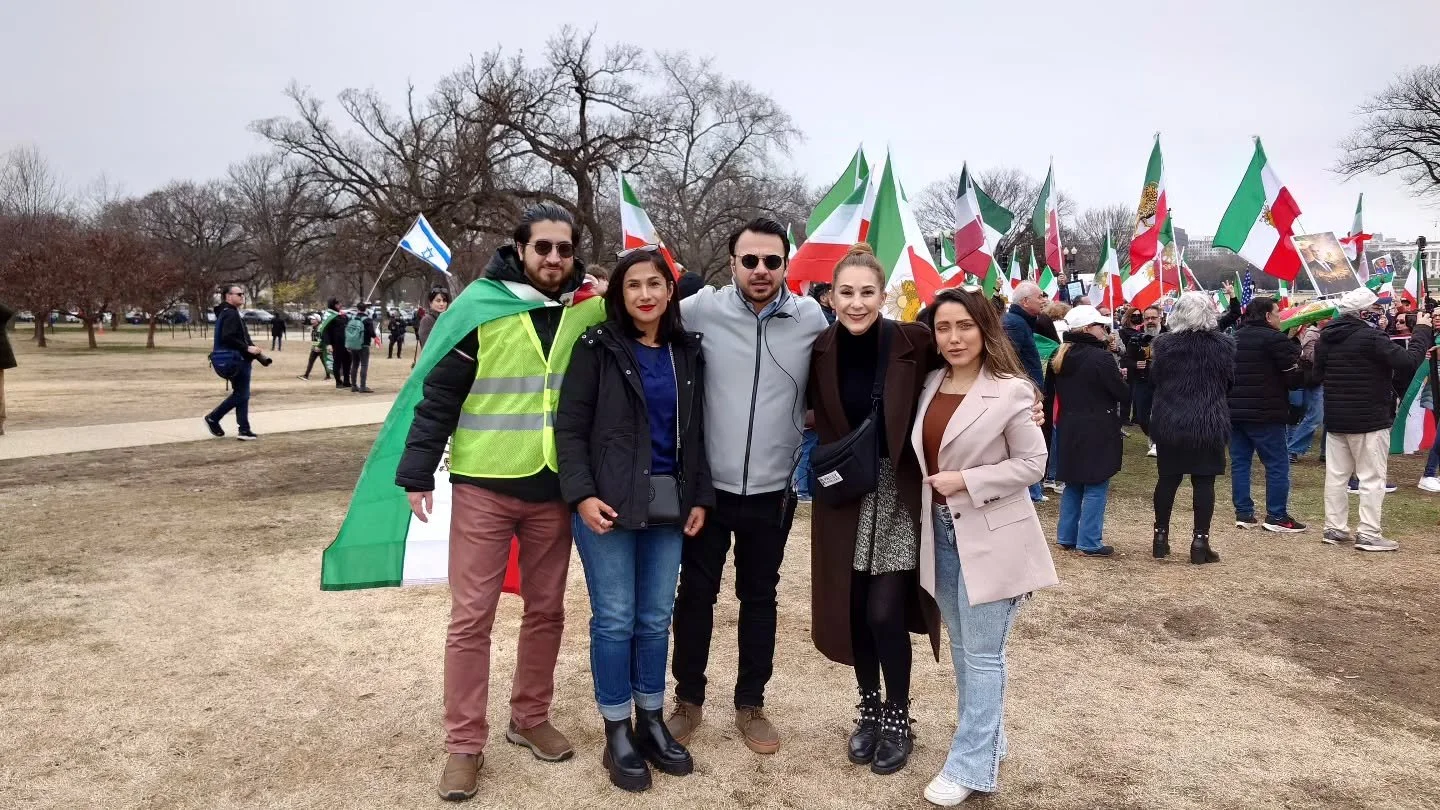 Happy international women's day to our power girls @raheleh.amiriii and @mersedeh_eye and every Iranian woman fighting the criminal, terrorist Islamic regime in Iran. 

We will prevail. ✌️

With @marjamvafa @_porya_parsa_ , @siamak_aram @nsgiran 

Wa