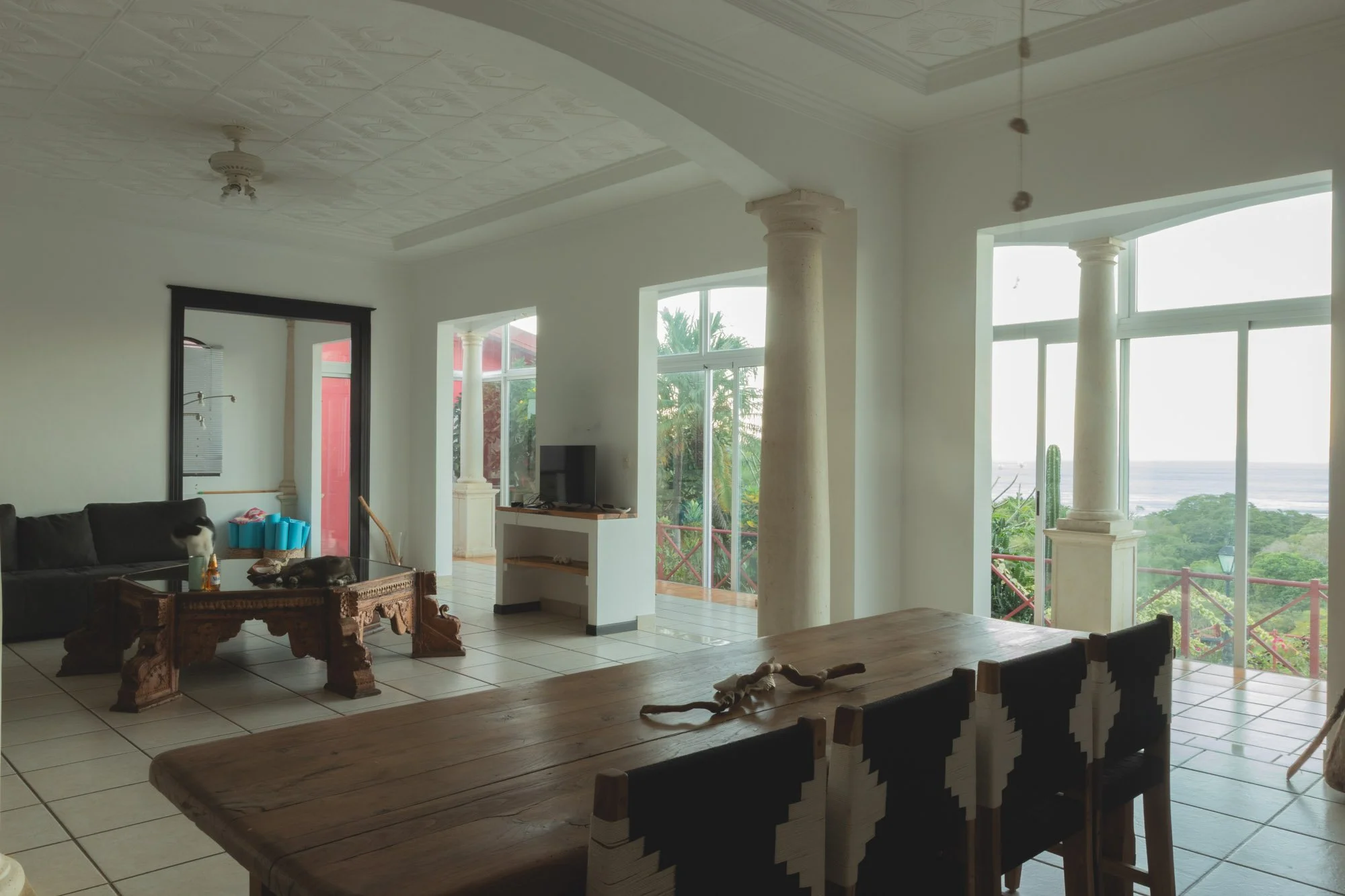 Incredible ocean view living and dining villa in costa rica