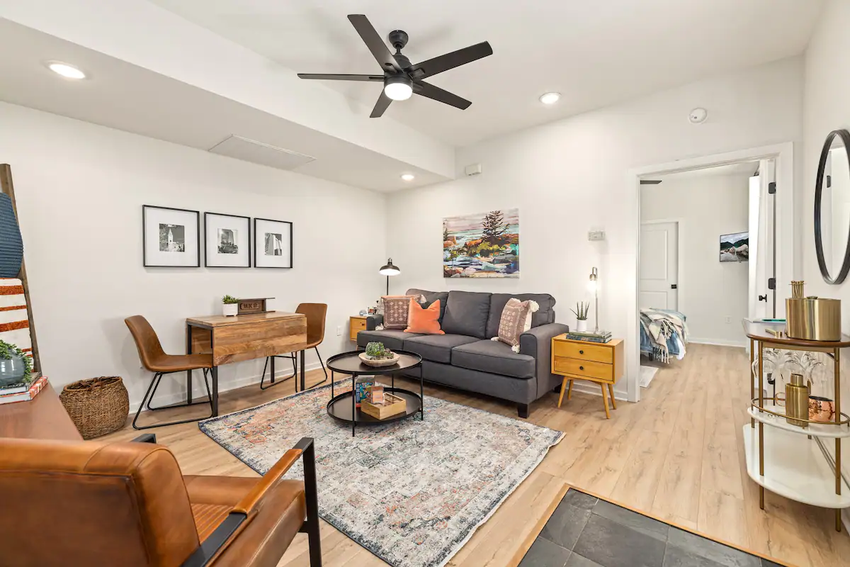 Sweet Retreat at Maple Alley
(click photo for Airbnb listing)