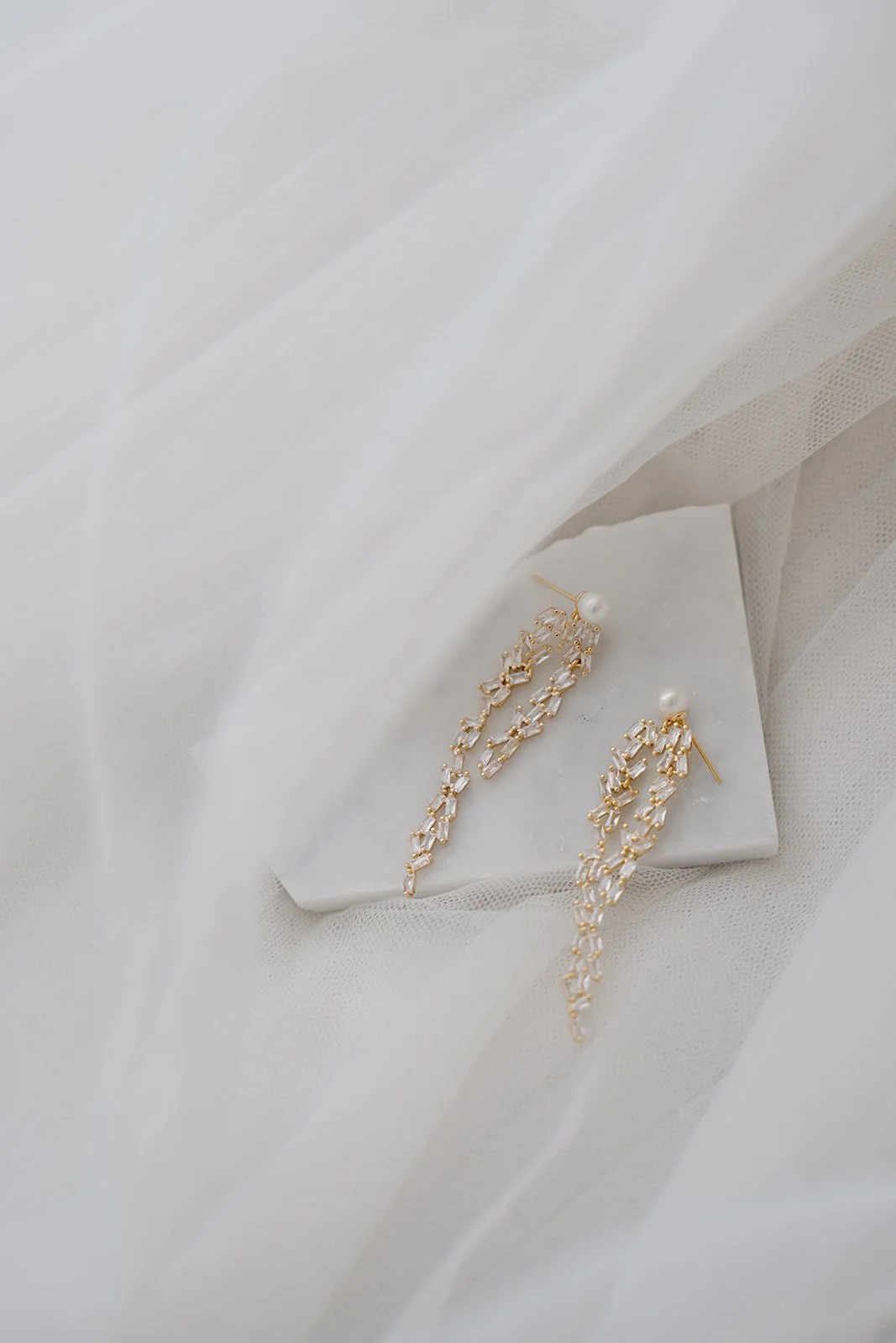 Gold Crystal Chandelier Drop Bridal Earrings, Modern Bridal Jewelry