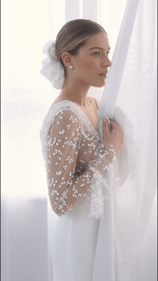 Ivie+white.gif