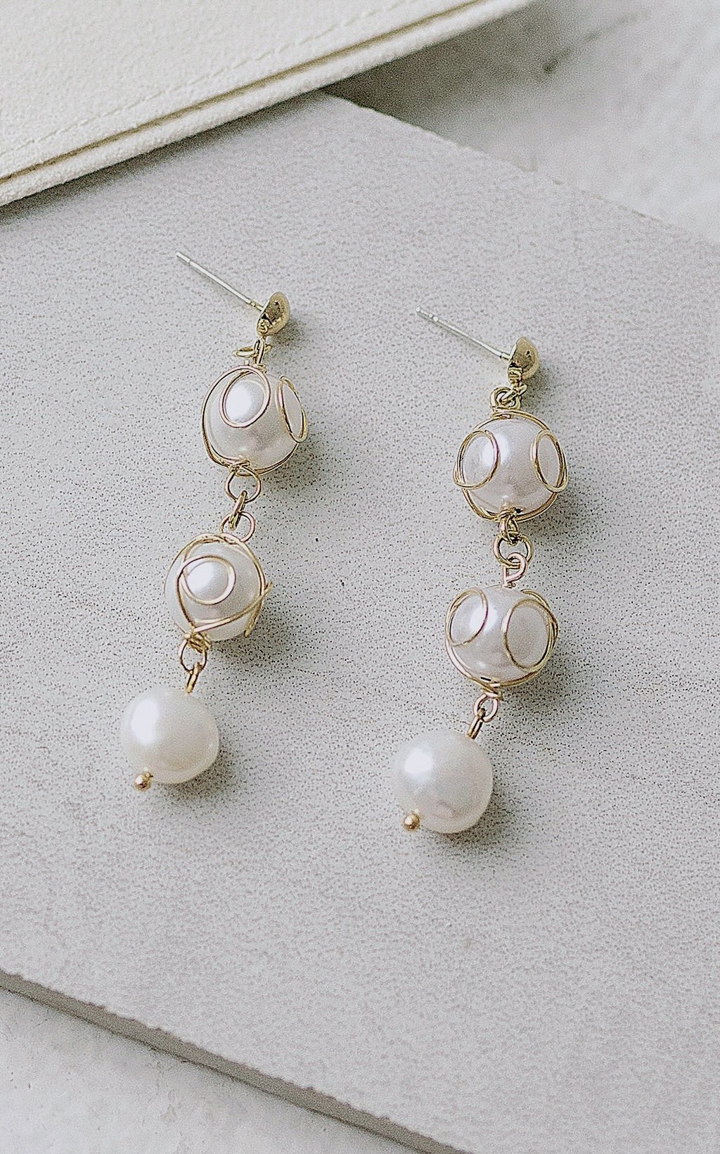 Ophelia | Gold Drop Pearl Bridal Earrings