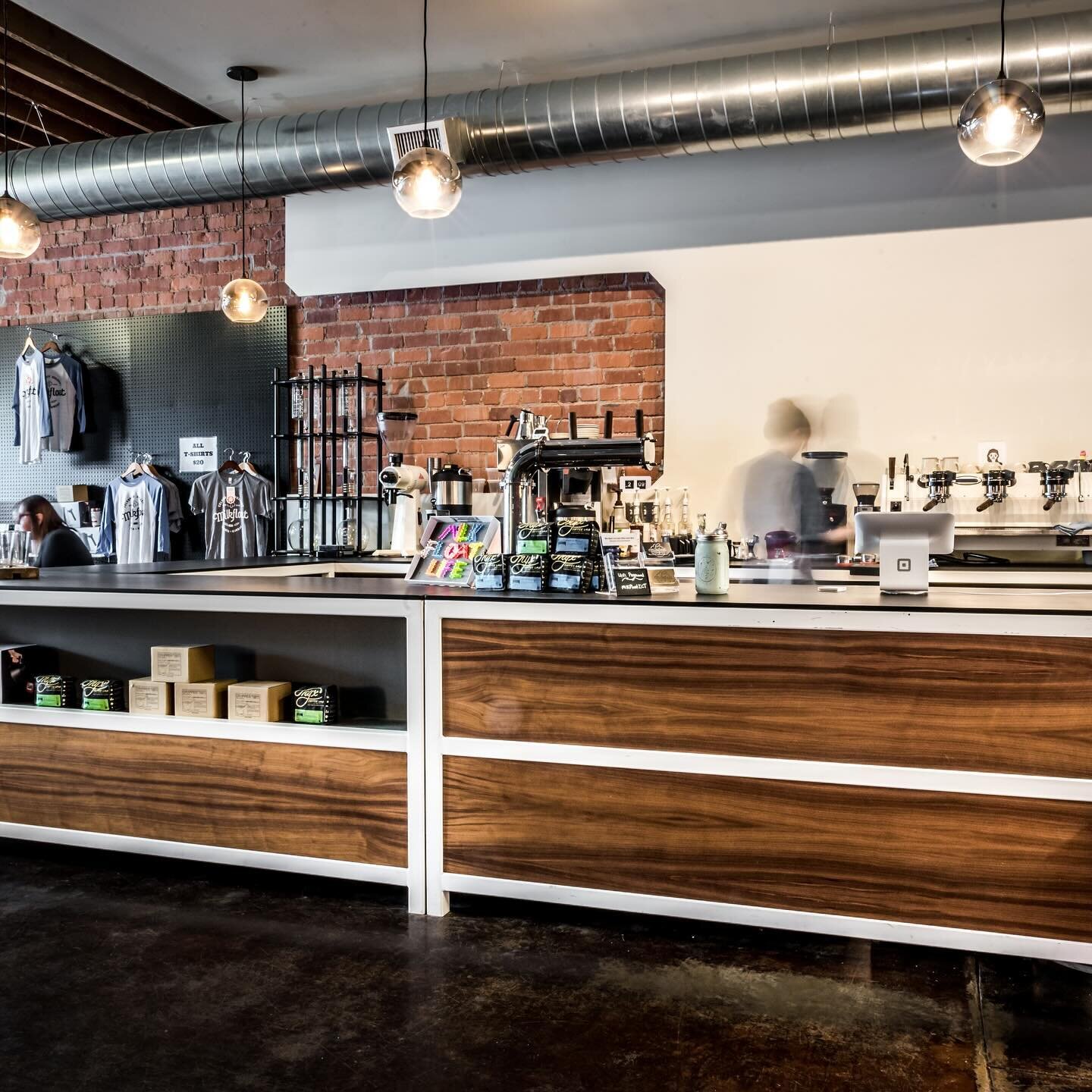 Featured Project: Milkfloat Bakery

This was the project that kicked off Ten Works&rsquo; full-time foray into fabrication. From the vanilla bean steel and walnut bar to the live-edge Kansas black walnut tables, every detail was considered (down to t