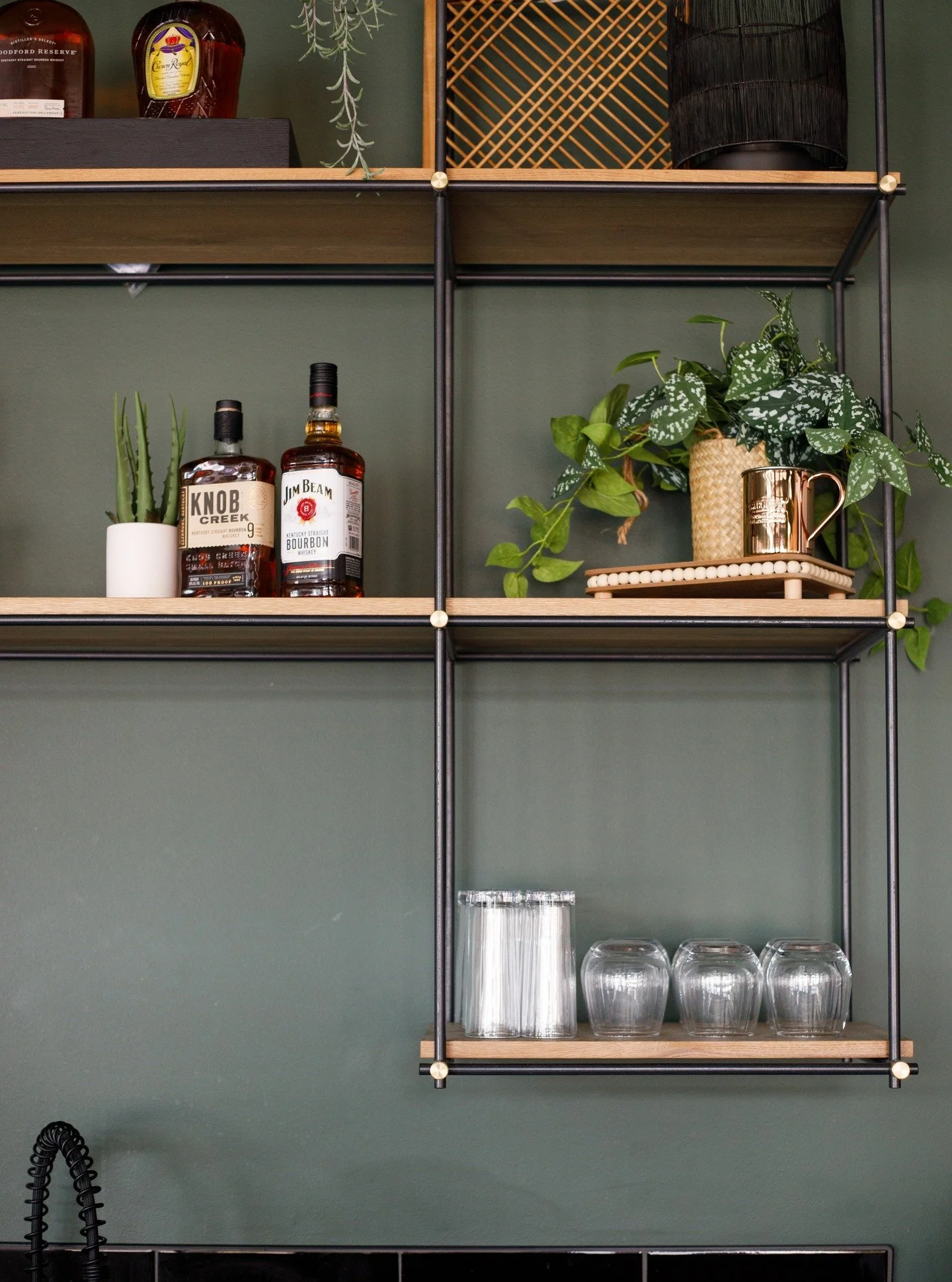 The Hudson St. Francis - Interiors spotlight

Before any interior design choices were made, Ten Works fabricated the structural steel of this highly renovated brick building in Old Town Wichita - The Hudson, St. Francis. A cozy venue for parties, wed