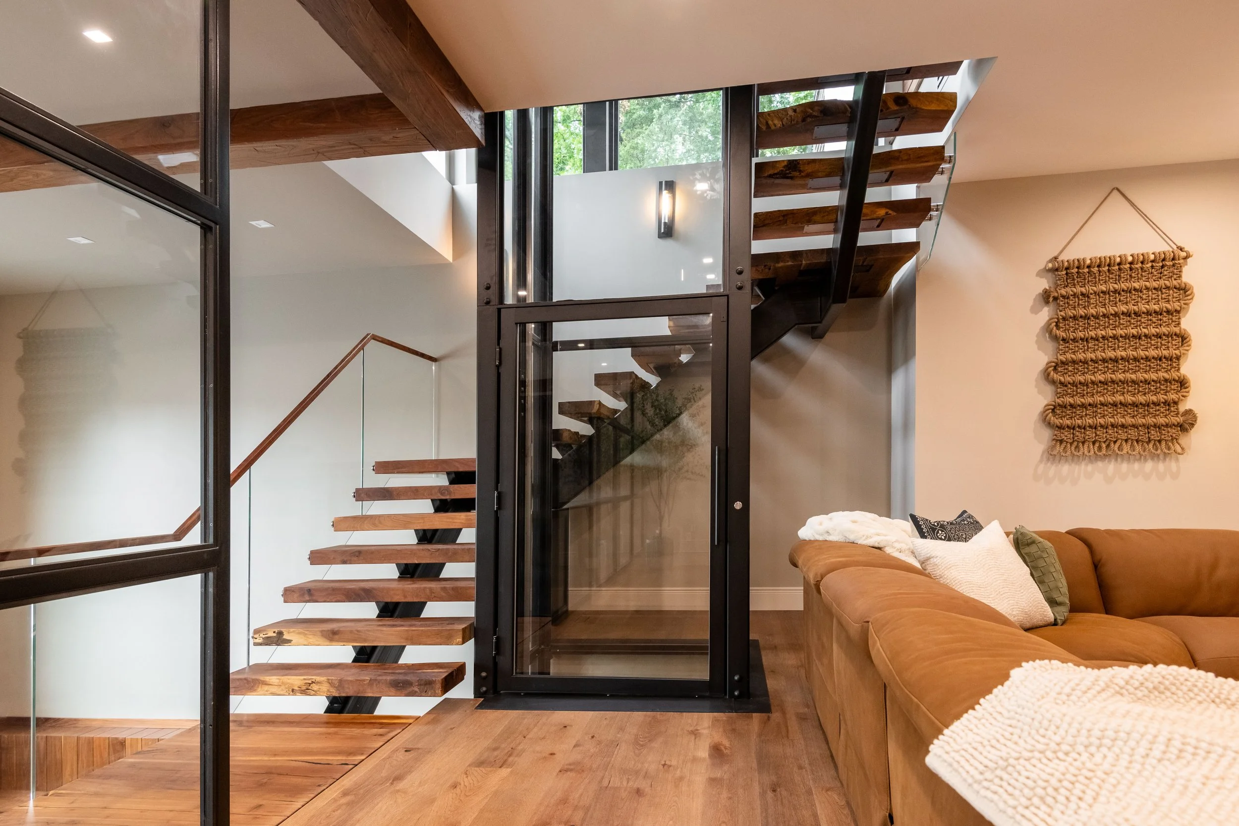 Whisler Lake House Stair-5083.jpg