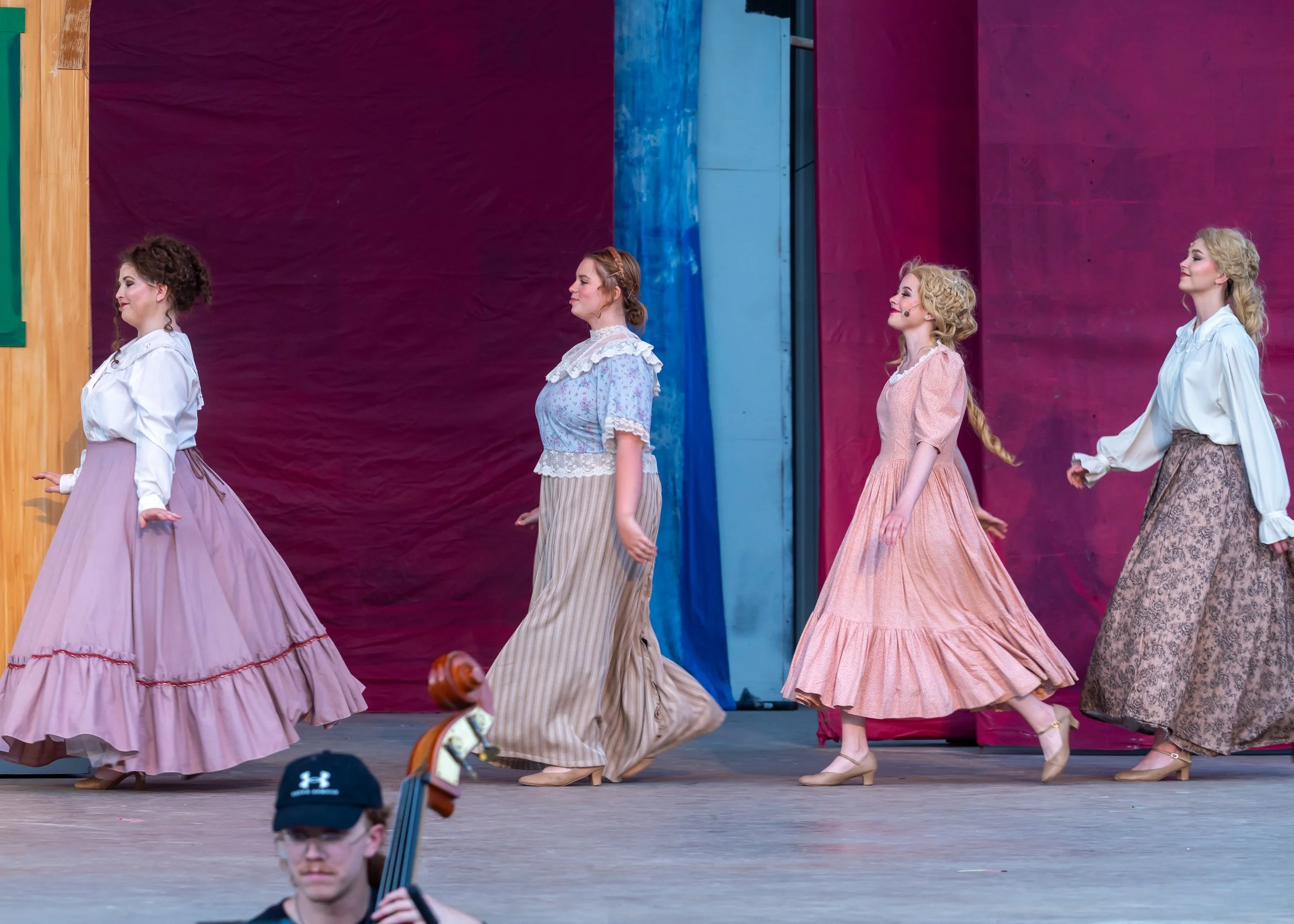 HelloDolly1.jpg
