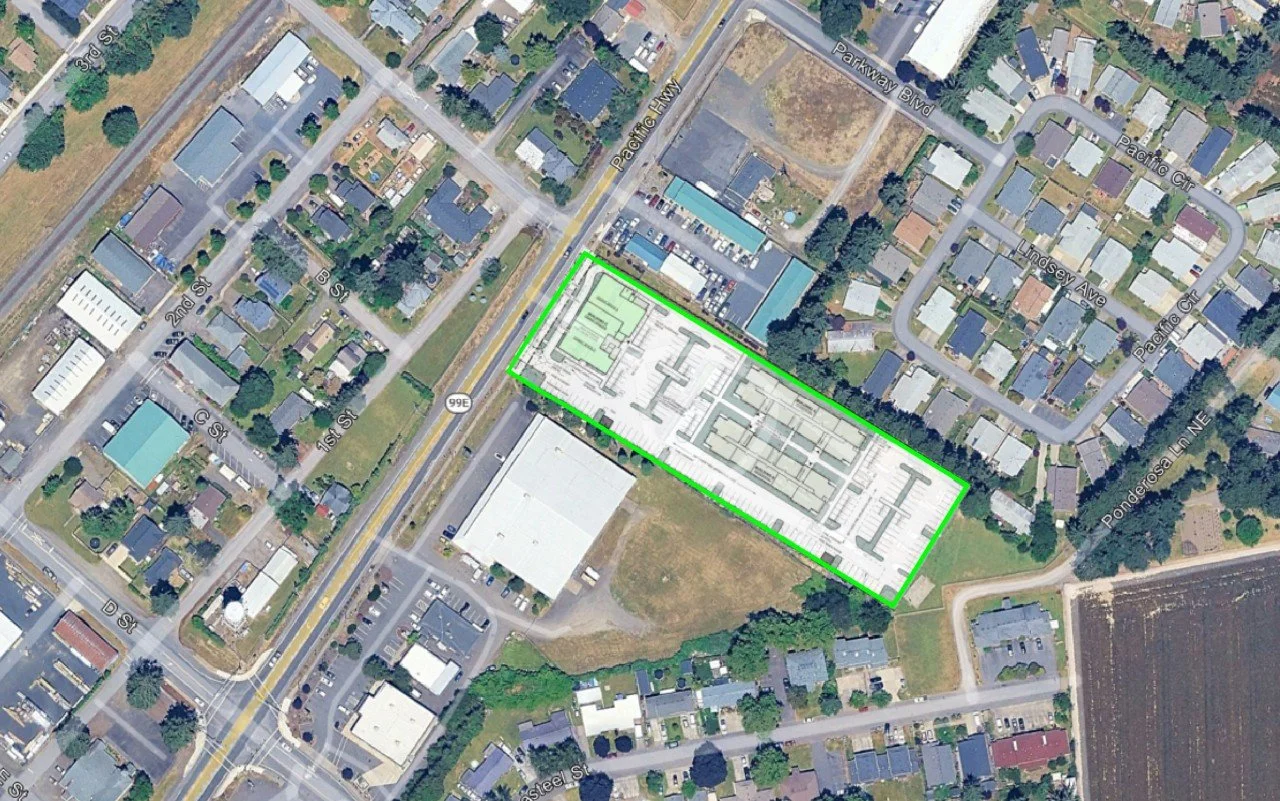 Hubbard Mixed Use - 
Led a complex City code amendment and development planning process to advance an 88-unit mixed-use multifamily and retail project, including land use, site design, costing, and jurisdiction coordination.