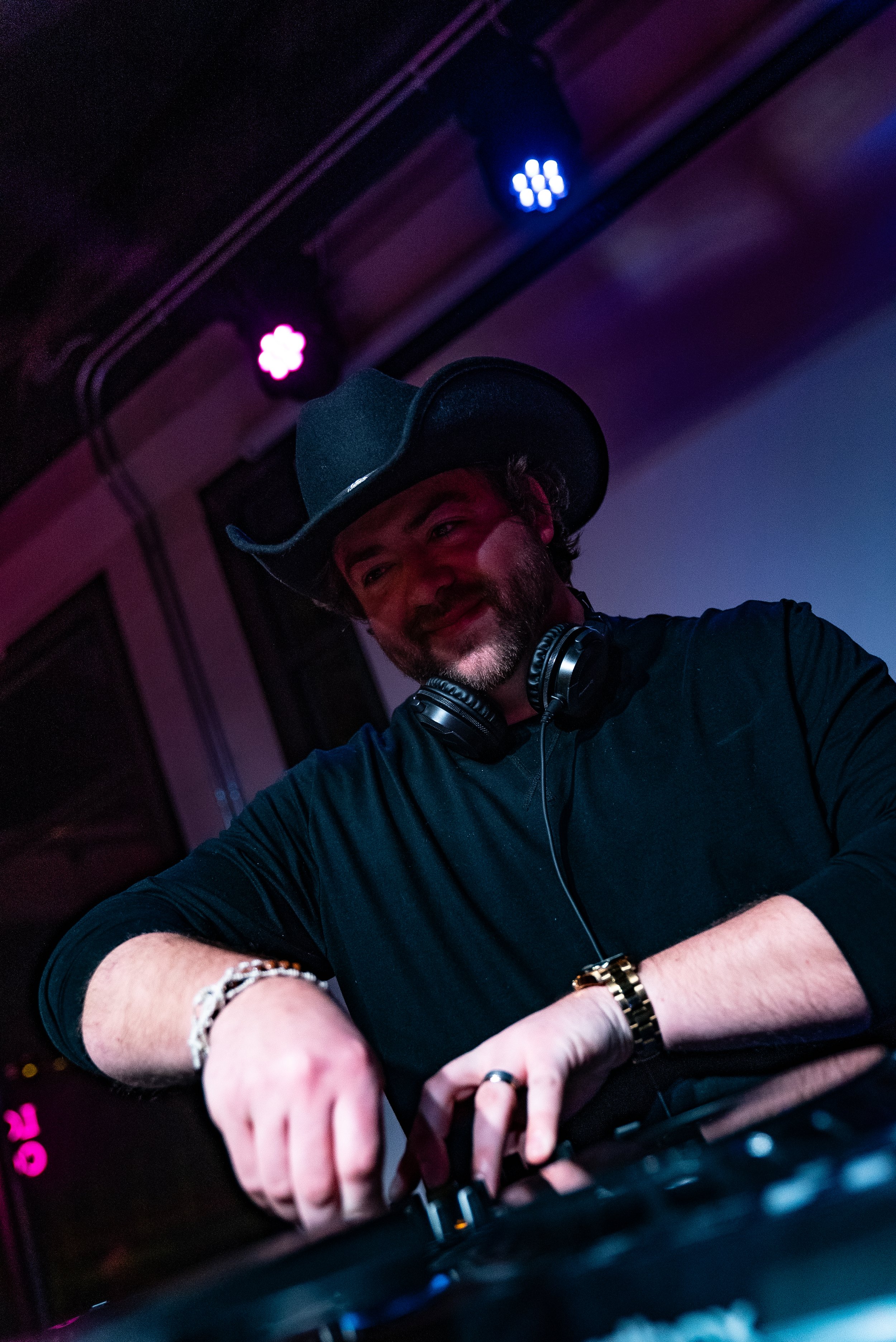 DJ @ Coyote