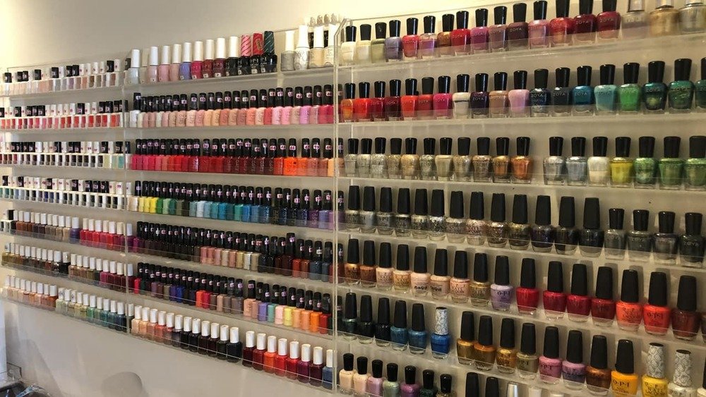 Treat Nail Lounge