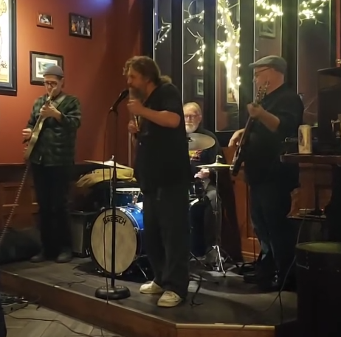 Josh Johnson: Celtic Knot Public House