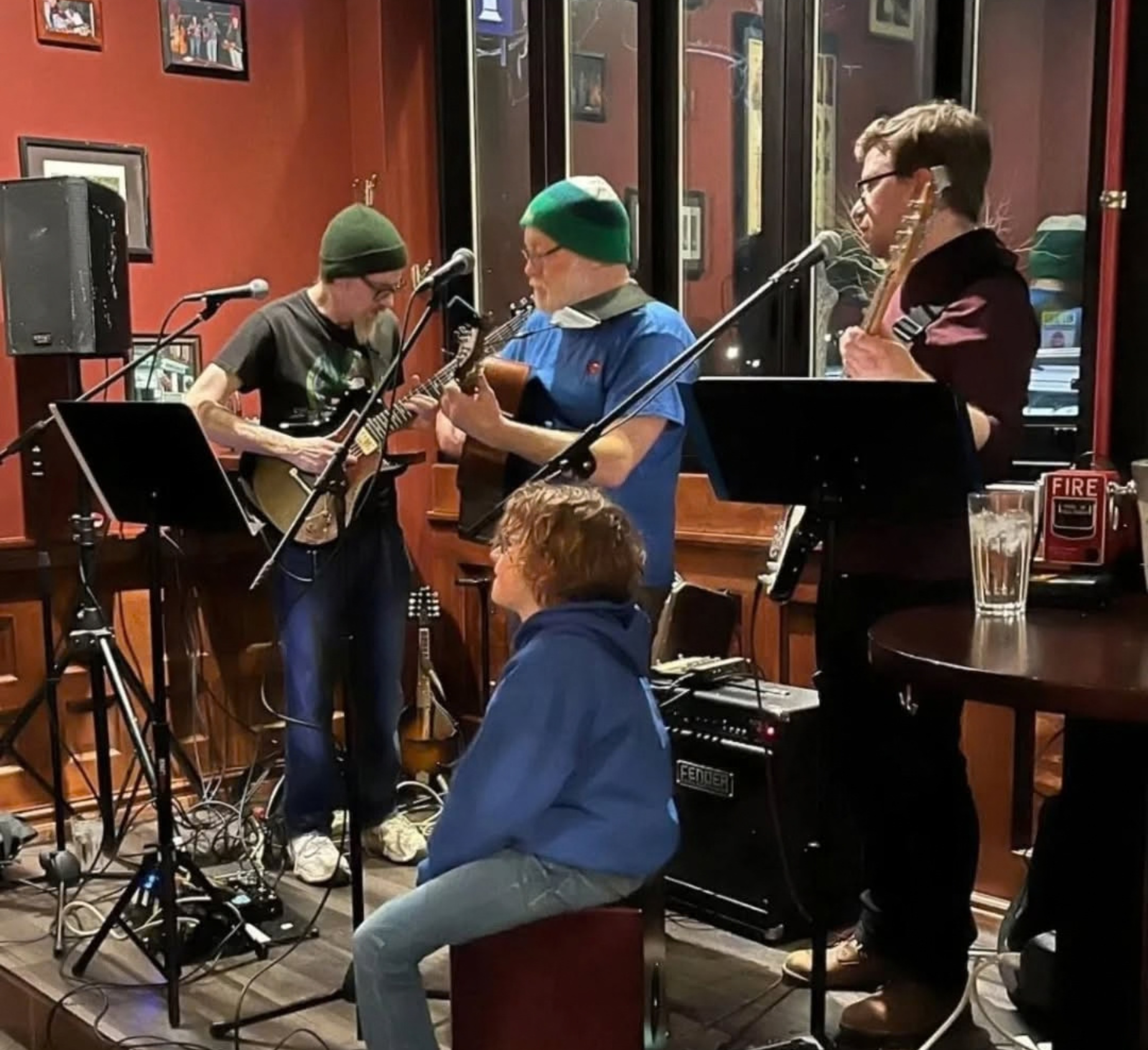 Mad Bread: Celtic Knot Public House