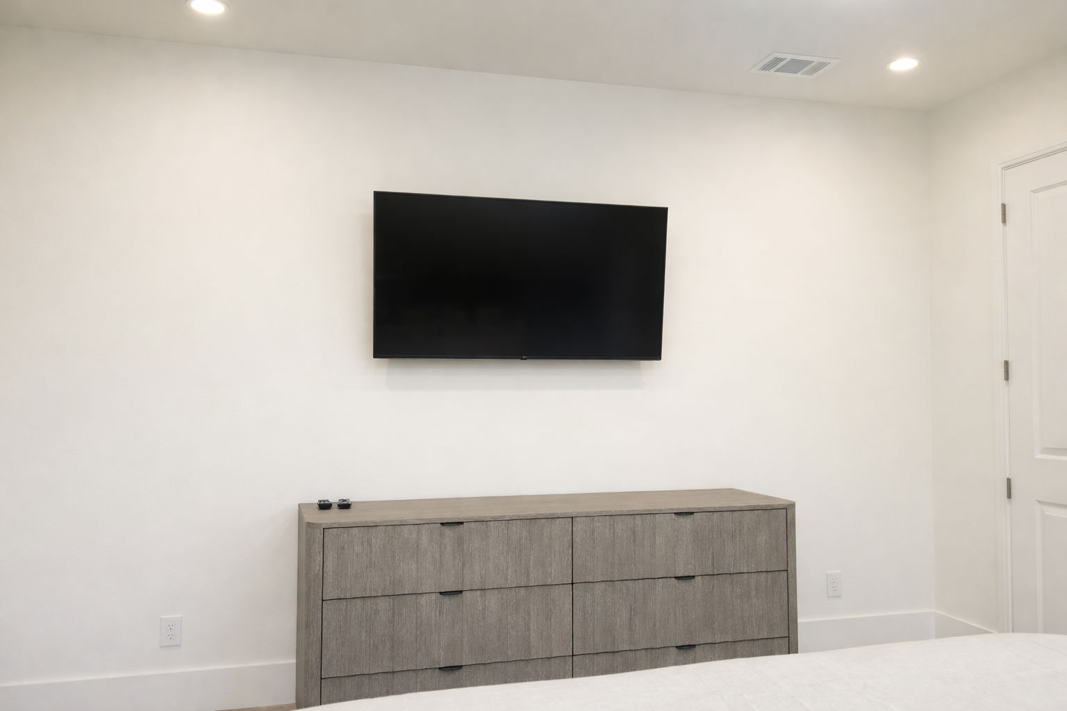 TV Mounting 