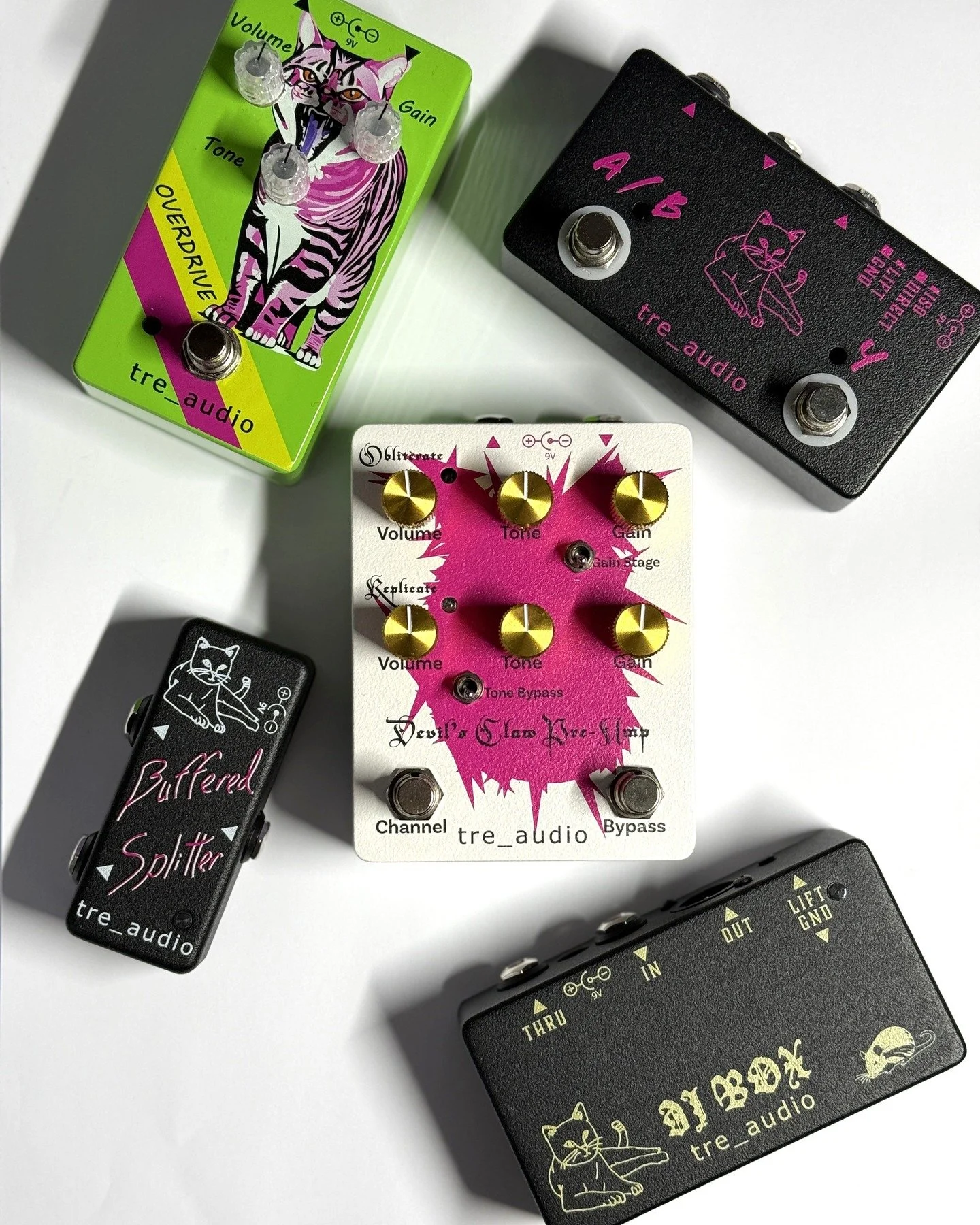 Quick heads up: Our giant Holiday Sale is live, and I wanted to make sure you didn't miss it.

There are some 💥 Deep discounts on some new Pedal Combos and&hellip; 🔌 20-foot cables are 50% OFF! 

Grab the deals while we&rsquo;ve got some inventory 