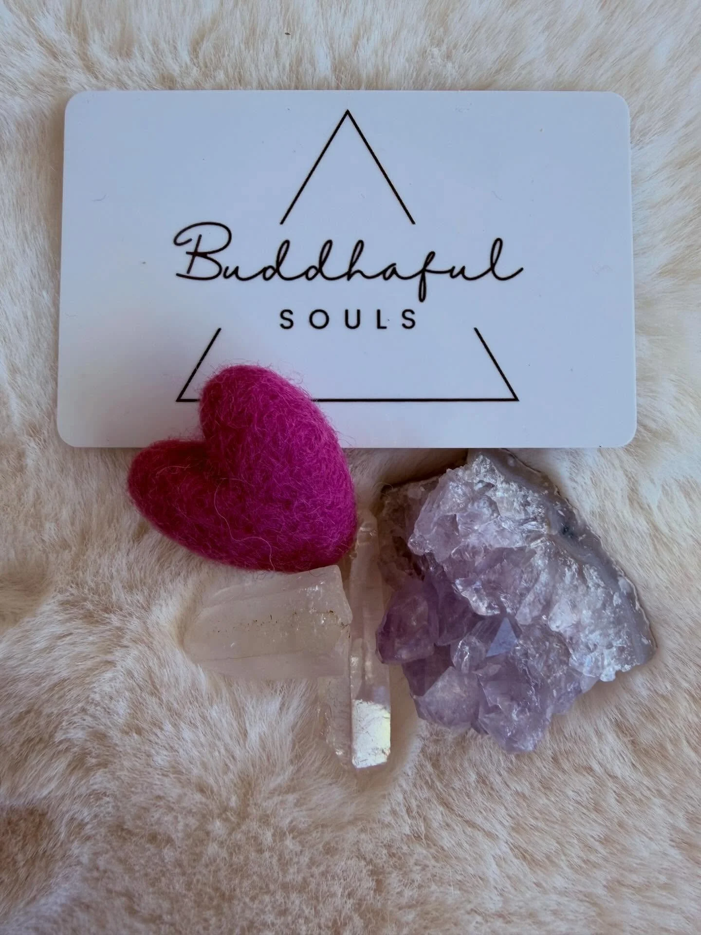 Come shop or get a gift card for valentine&rsquo;s day 🤍