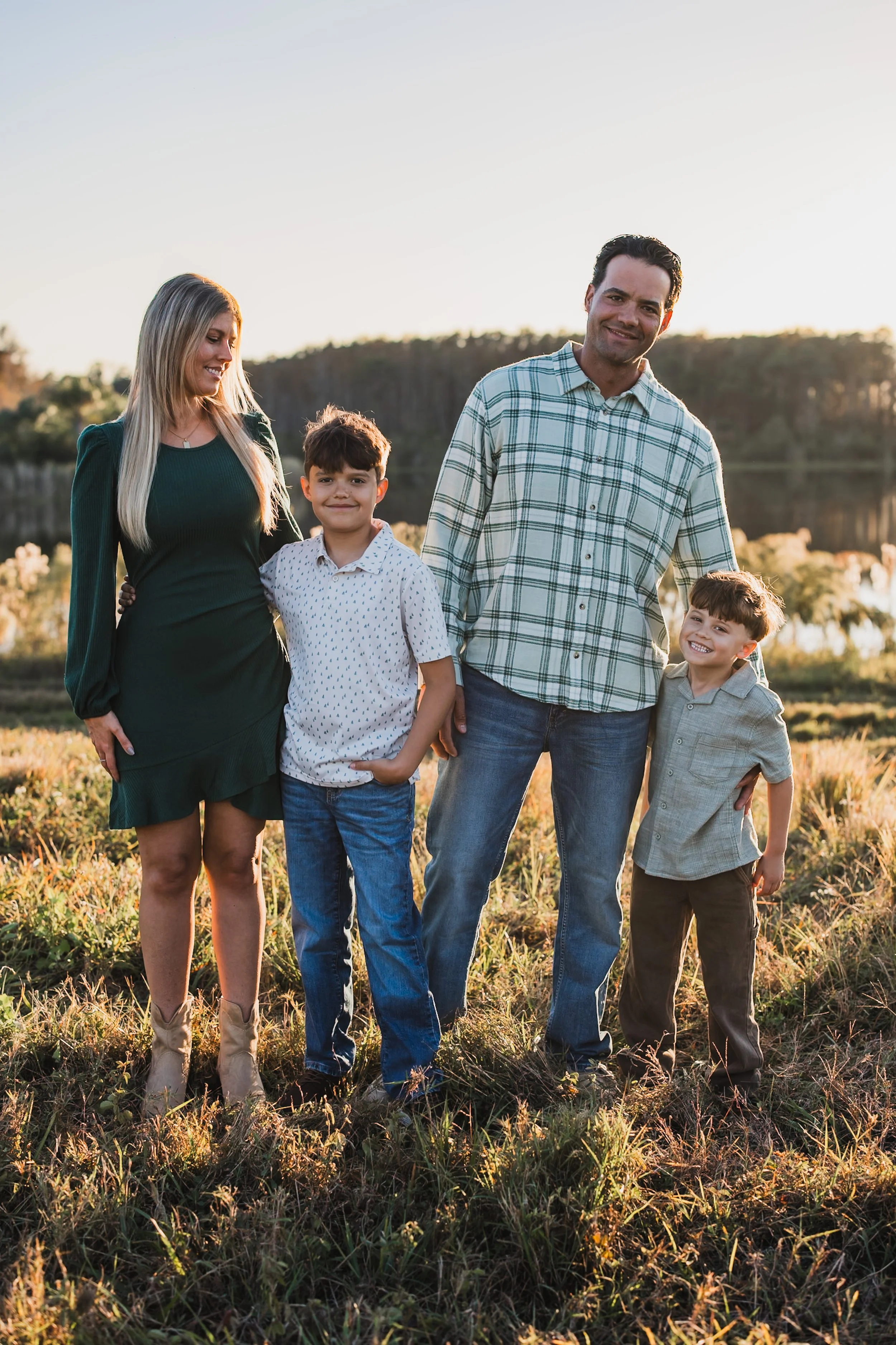 It’s Still 90 Degrees, But It’s Time to Book Your Orlando Fall Family Photos