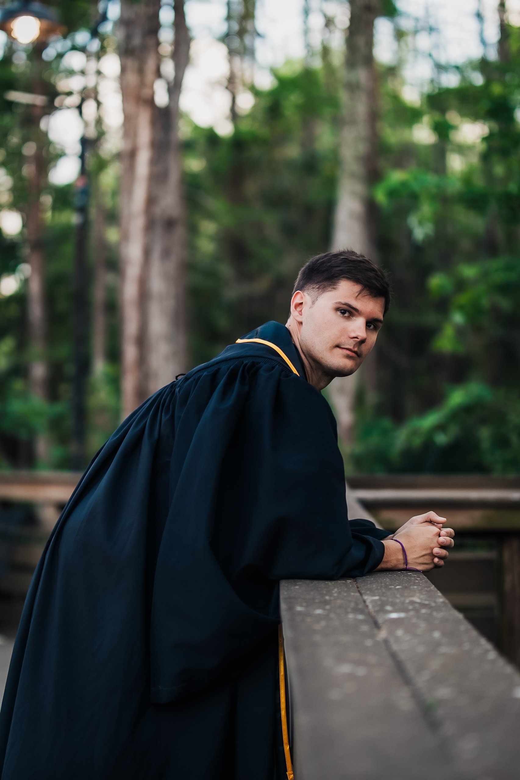 jlgrad25241-ev.jpeg