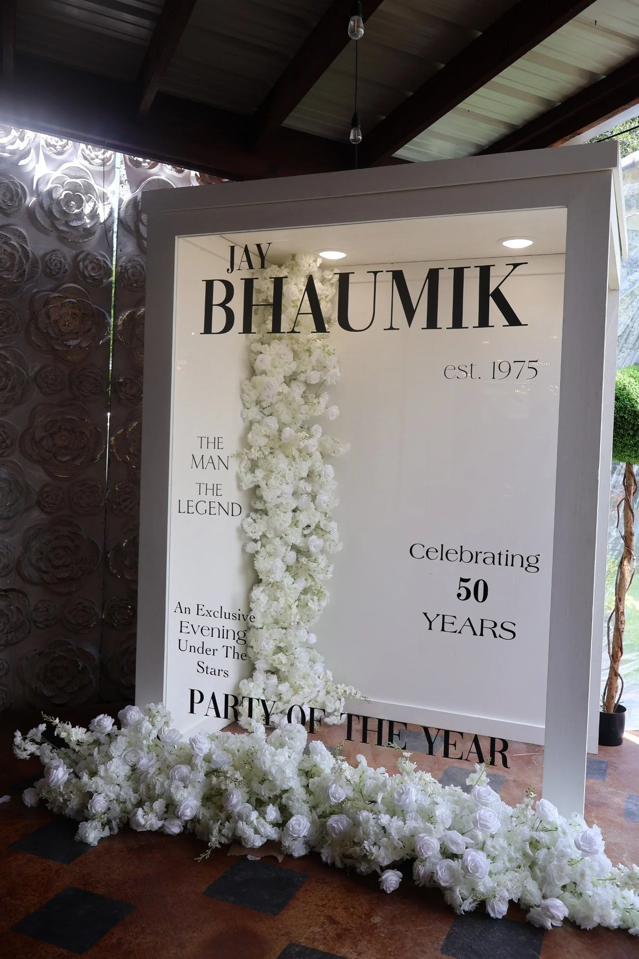Magazine Photobooth Box. Vogue Photobooth celebrating a 50th birthday party.