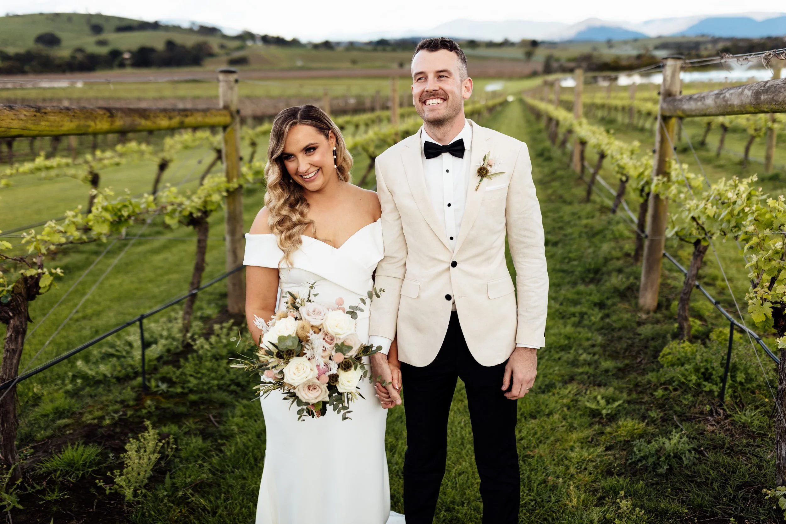 Jess and Jason, Acacia Ridge Winery, VIC Wedding