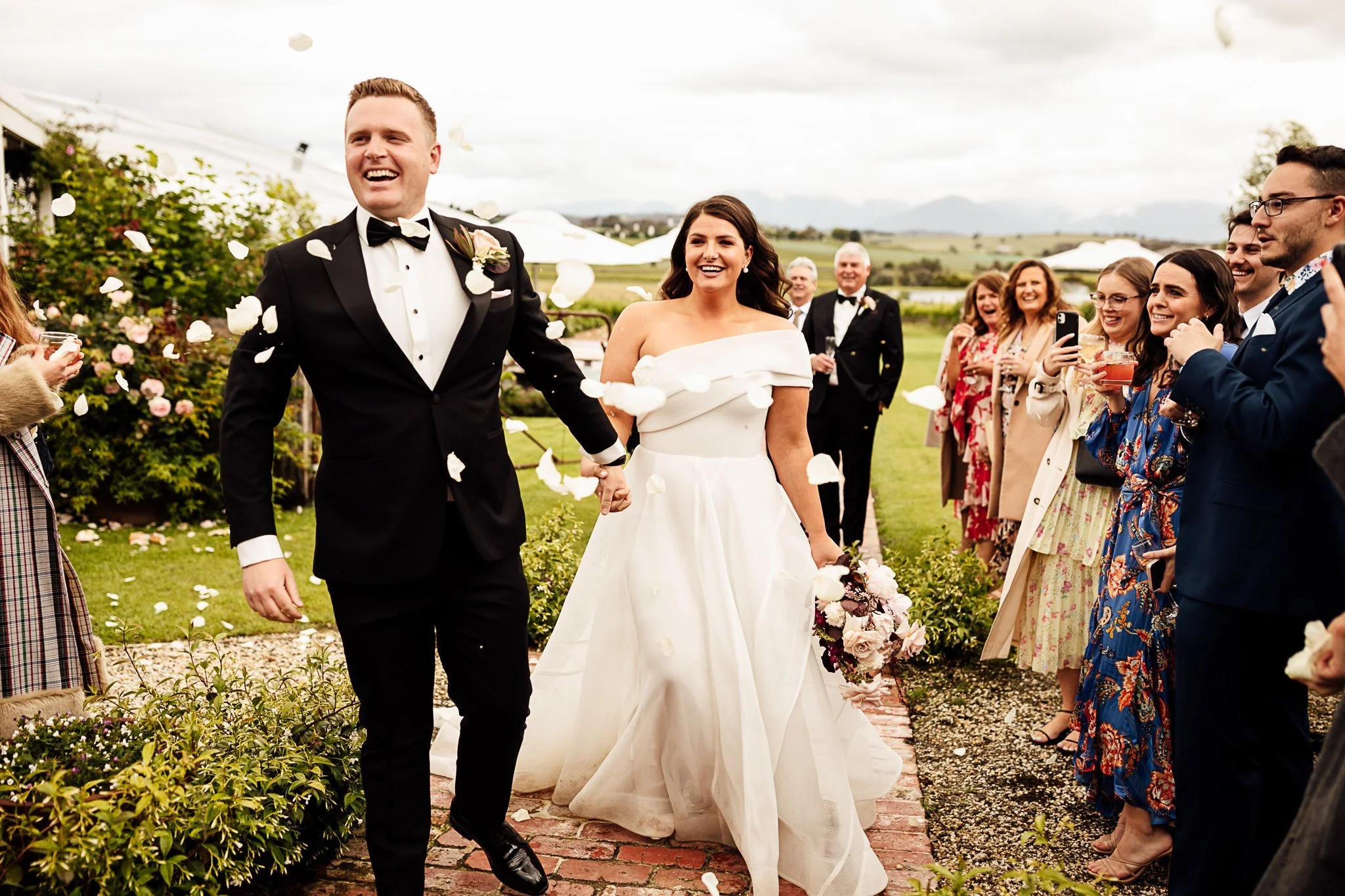 Emma &amp; Simon, Acacia Ridge Yarra Wedding Valley