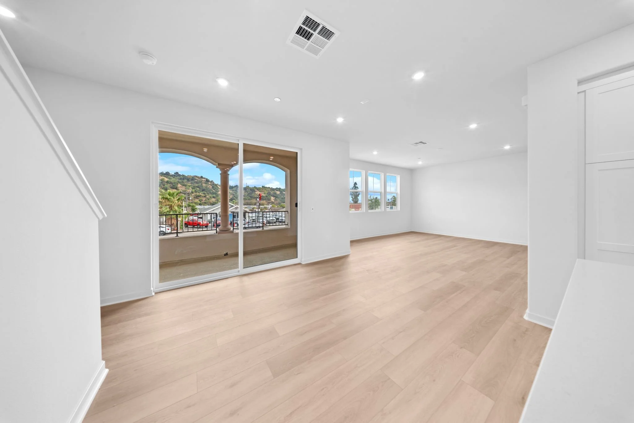 2-9-Route66_731-LivingRoom.jpg