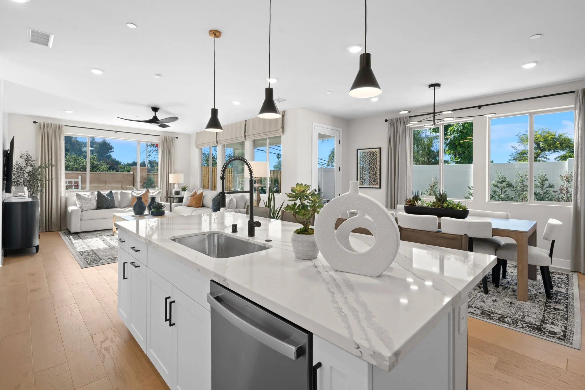 5-Kitchen.jpg