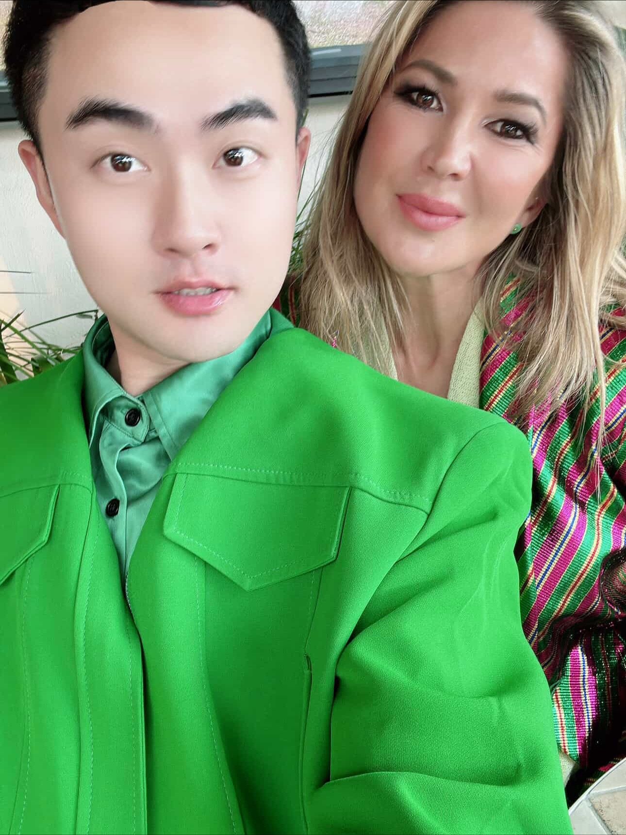 This morning I want to share some love within this industry ✨once a girl removed and on a paintbrush, I now find myself in an industry that needs to spread more love. 

CONGRATS TO @mingwei_qin  ranking #6 in NZ for 2025 Real Estate sales is absolute