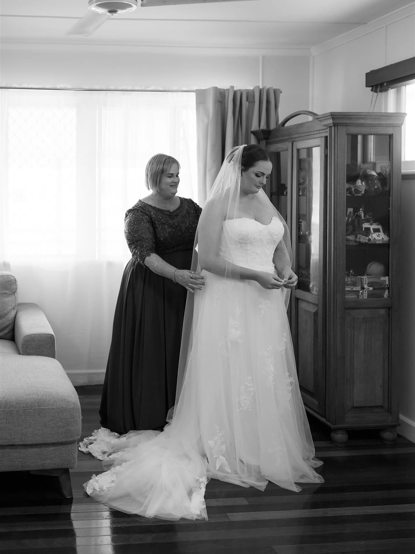 A quiet moment shared between mother and daughter before the day unfolds.✨