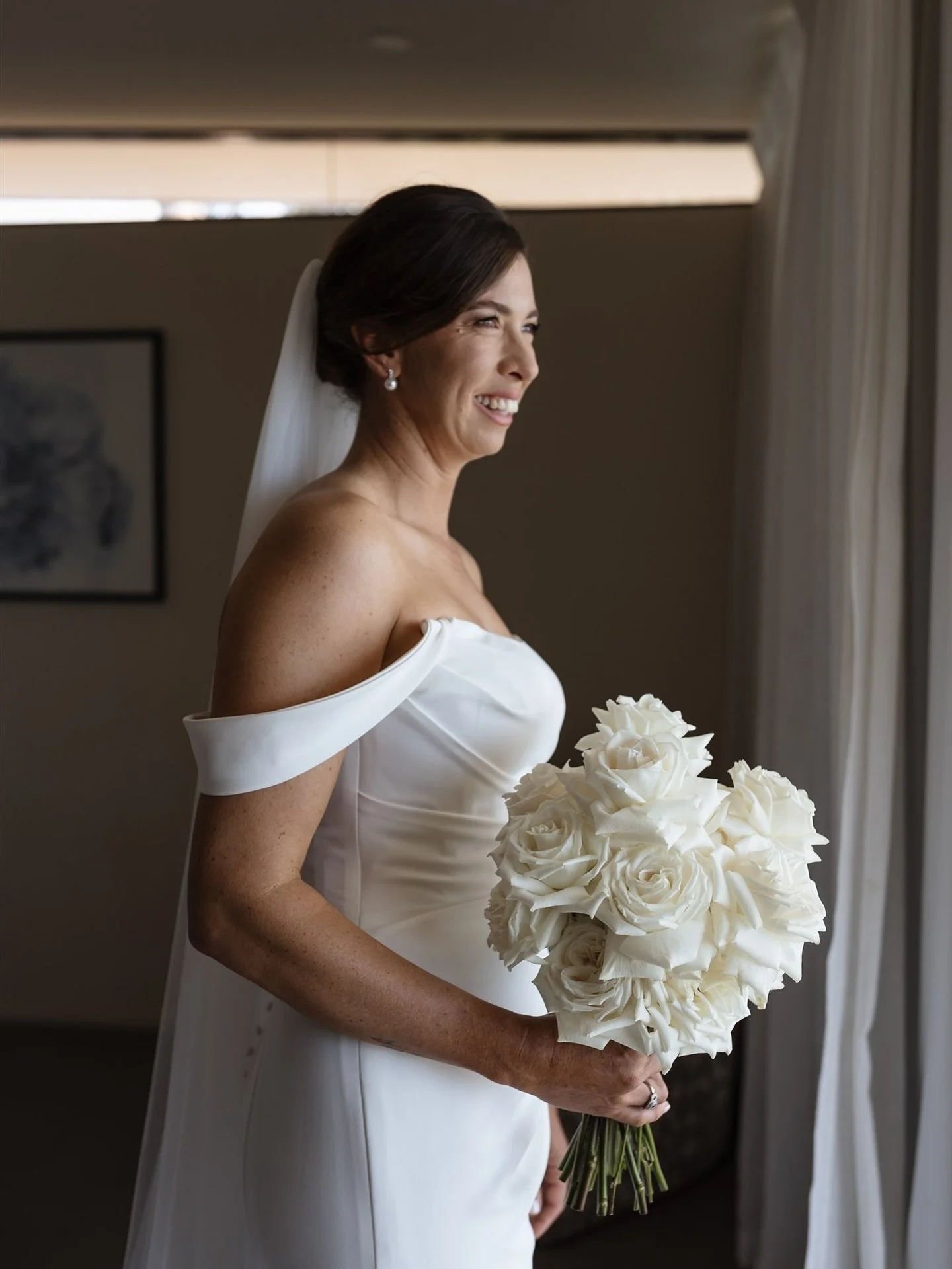 Stunning doesn&rsquo;t quite cover it.
Lucy; glowing with the kind of calm joy that only comes from knowing you&rsquo;re right where you&rsquo;re meant to be. ✨

#qldweddingphotographer #qldweddings #qldcountrywedding #countryweddings #whitsundaywedd