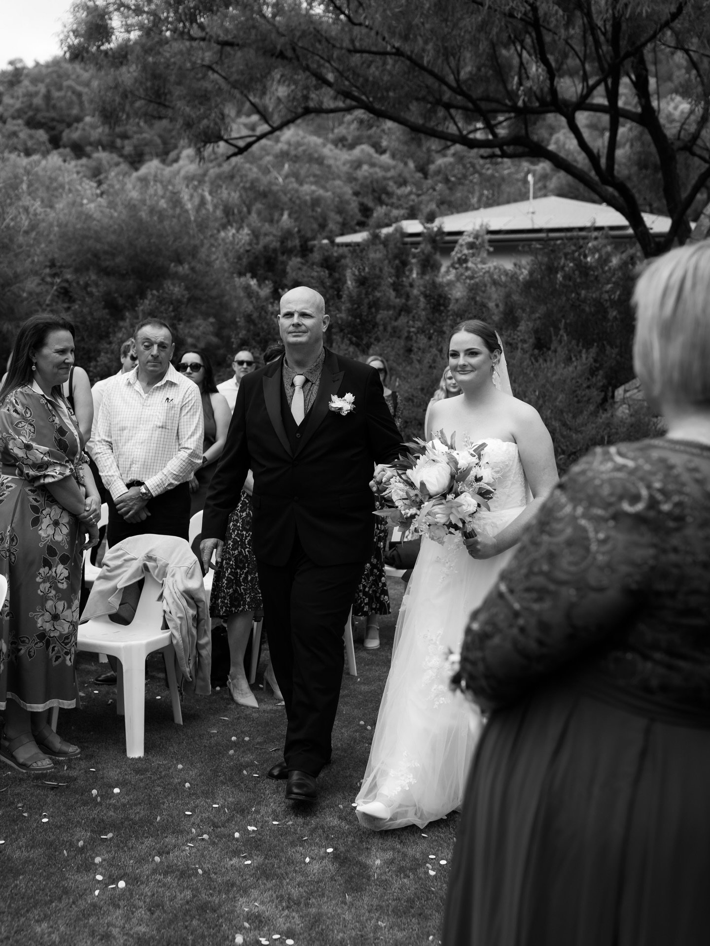 There are few moments in a wedding day that carry as much emotion as this one ✨

#countryweddingphotographer #whitsundayweddingphotographer #qldweddingphotographer #cqweddingphotographer #rockhamptonweddingphotographer